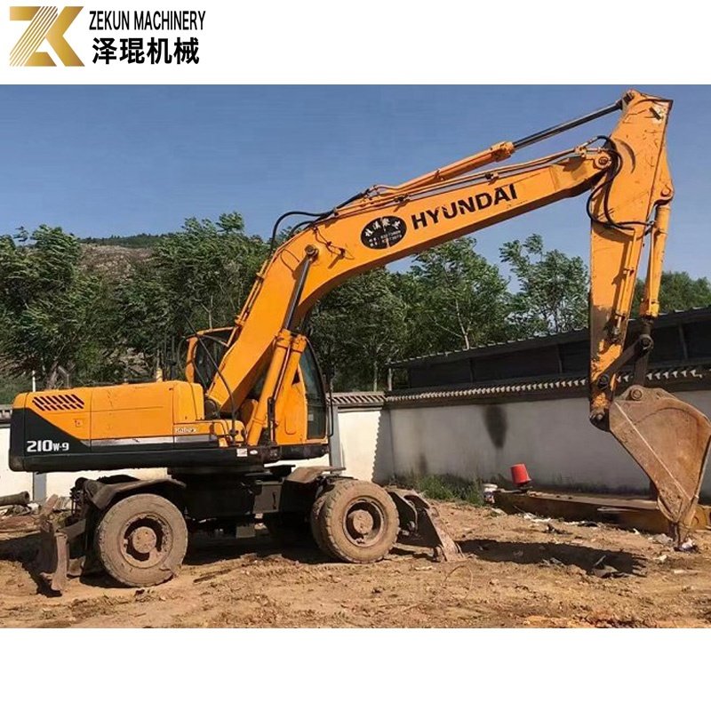 Wheel Type Digger Used Original Korea Hyundai 210 Excavator For Sale R210W-9
