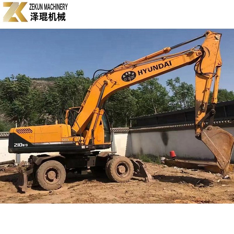 Wheel Type Digger Used Original Korea Hyundai 210 Excavator For Sale R210W-9