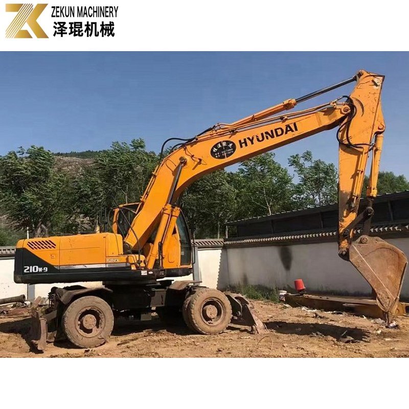 Wheel Type Digger Used Original Korea Hyundai 210 Excavator For Sale R210W-9