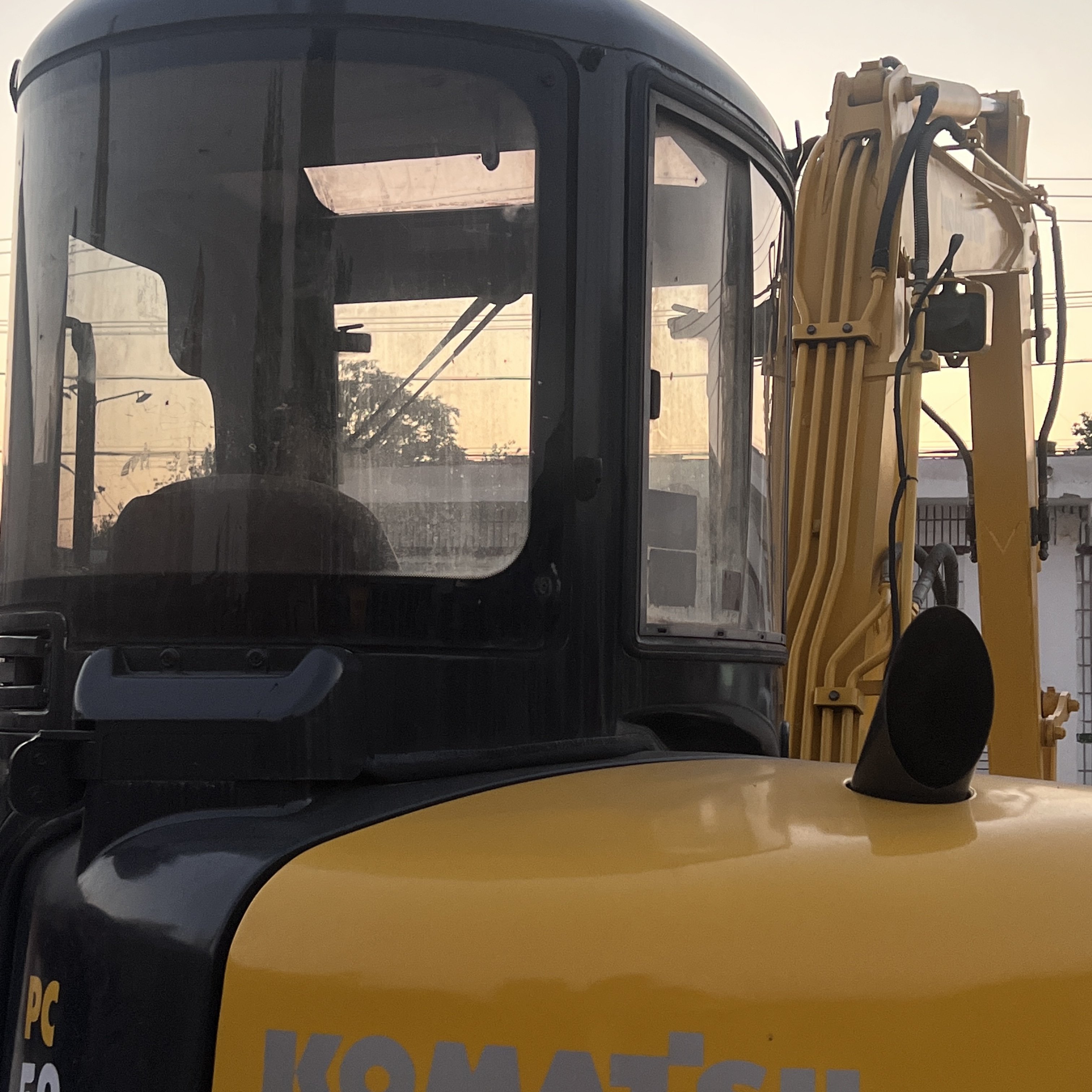 5 ton used Komatsu PC50MR PC50 mini crawler excavator second-hand Komatsu PC50MR PC50 digger for sale