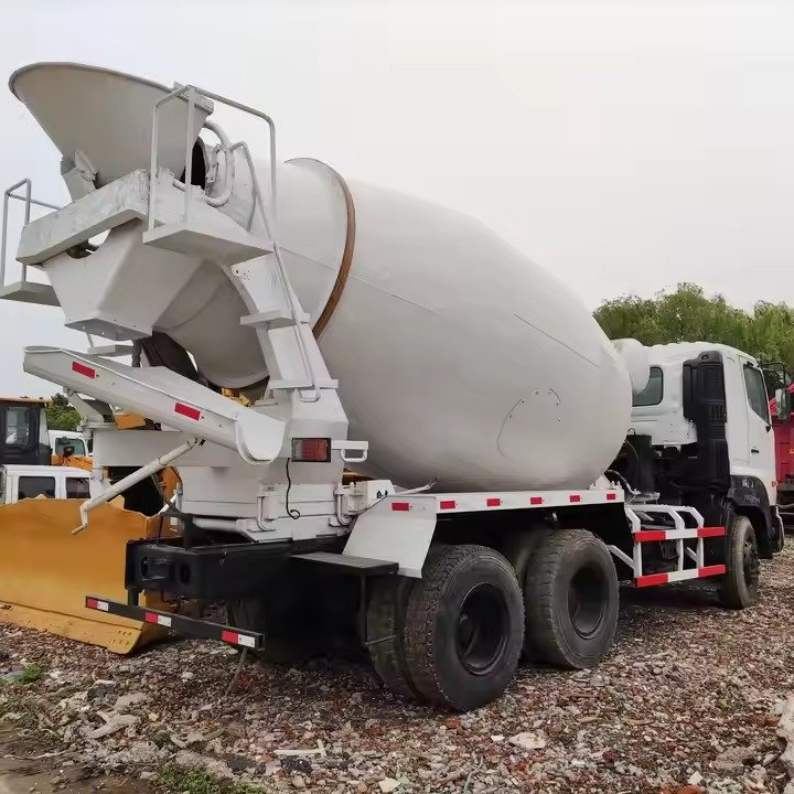 HINO 700 Concrete Mixer Truck Concrete Mixer Going For Very Awesome Prices