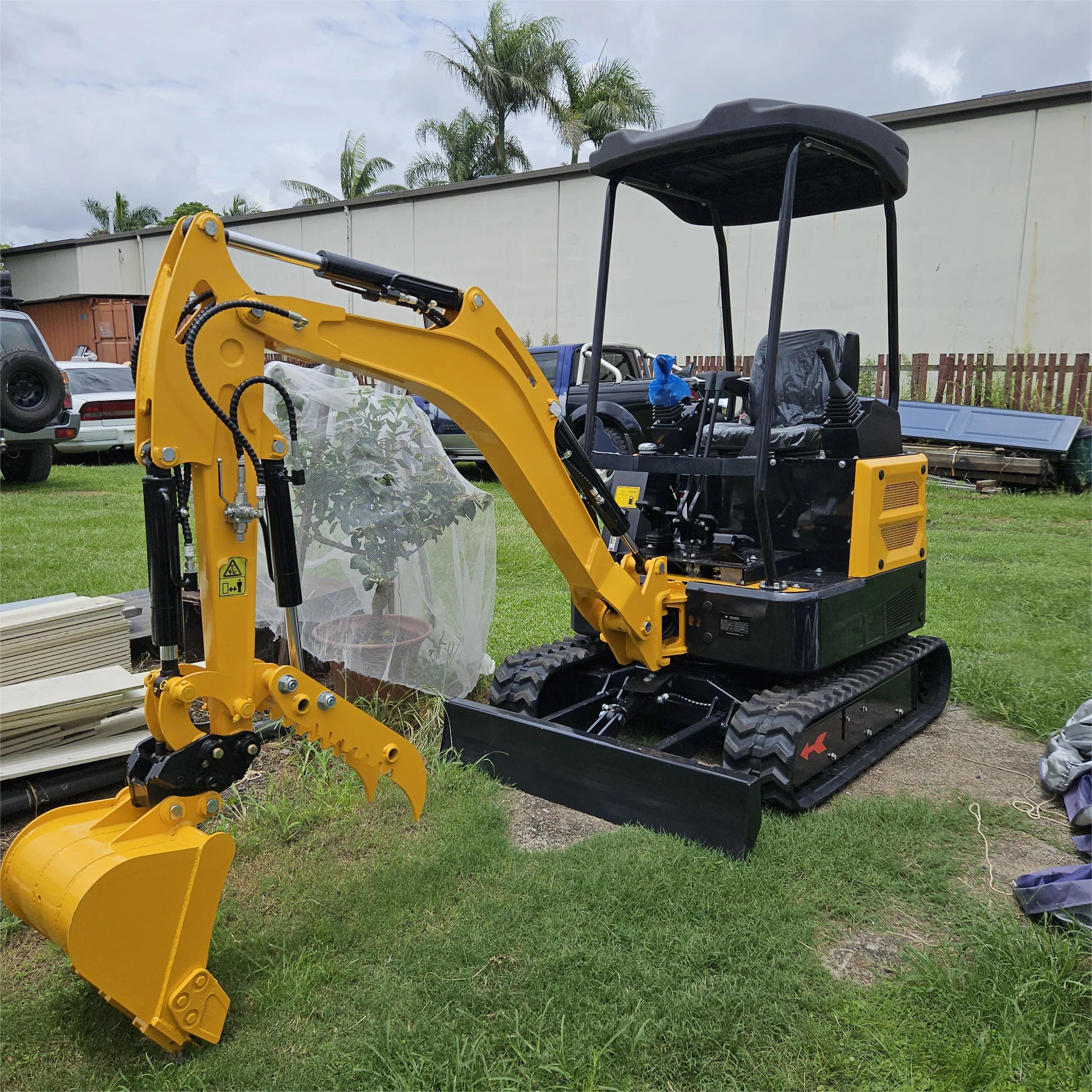 EPA engine 2 Ton small digger CE/EPA/EURO 5 mini excavators with full attachments
