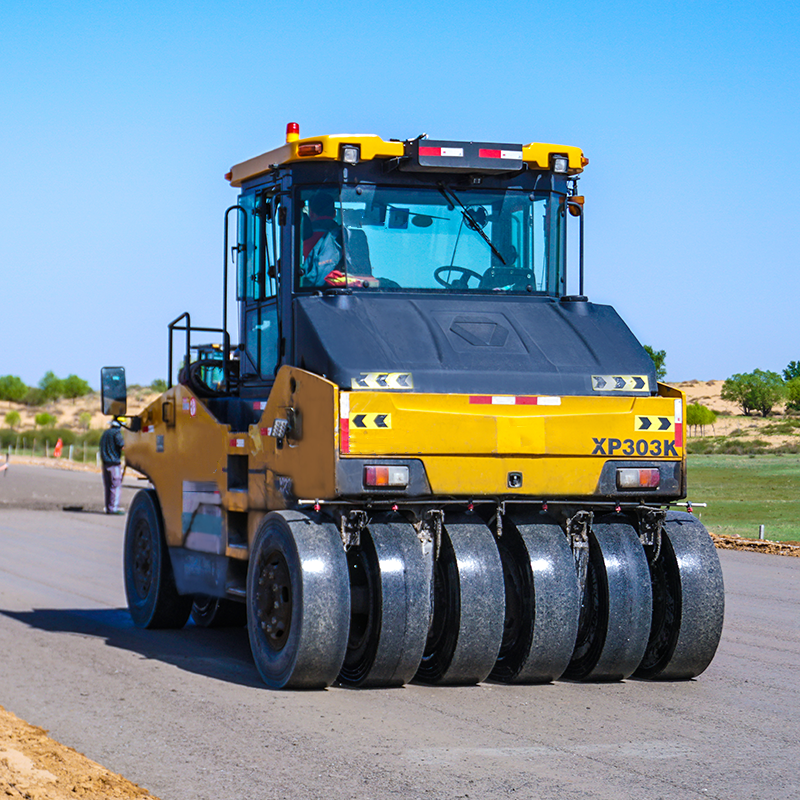 XP303K Used Compactor Machine Tire Road Roller for Sale