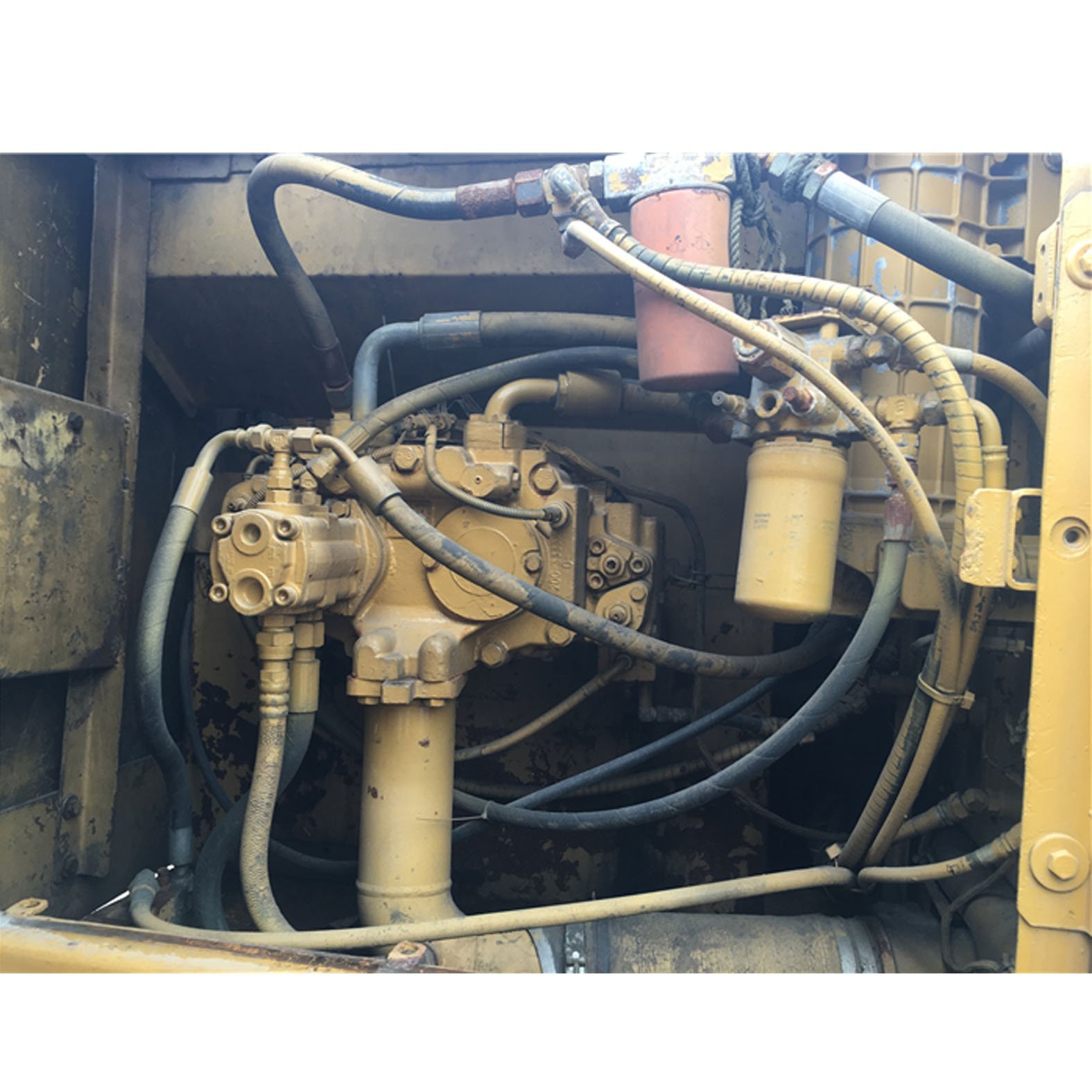 Almost new model high quality original Japan used caterpillar 320CL excavator in stock for sale second hand CAT 320CL