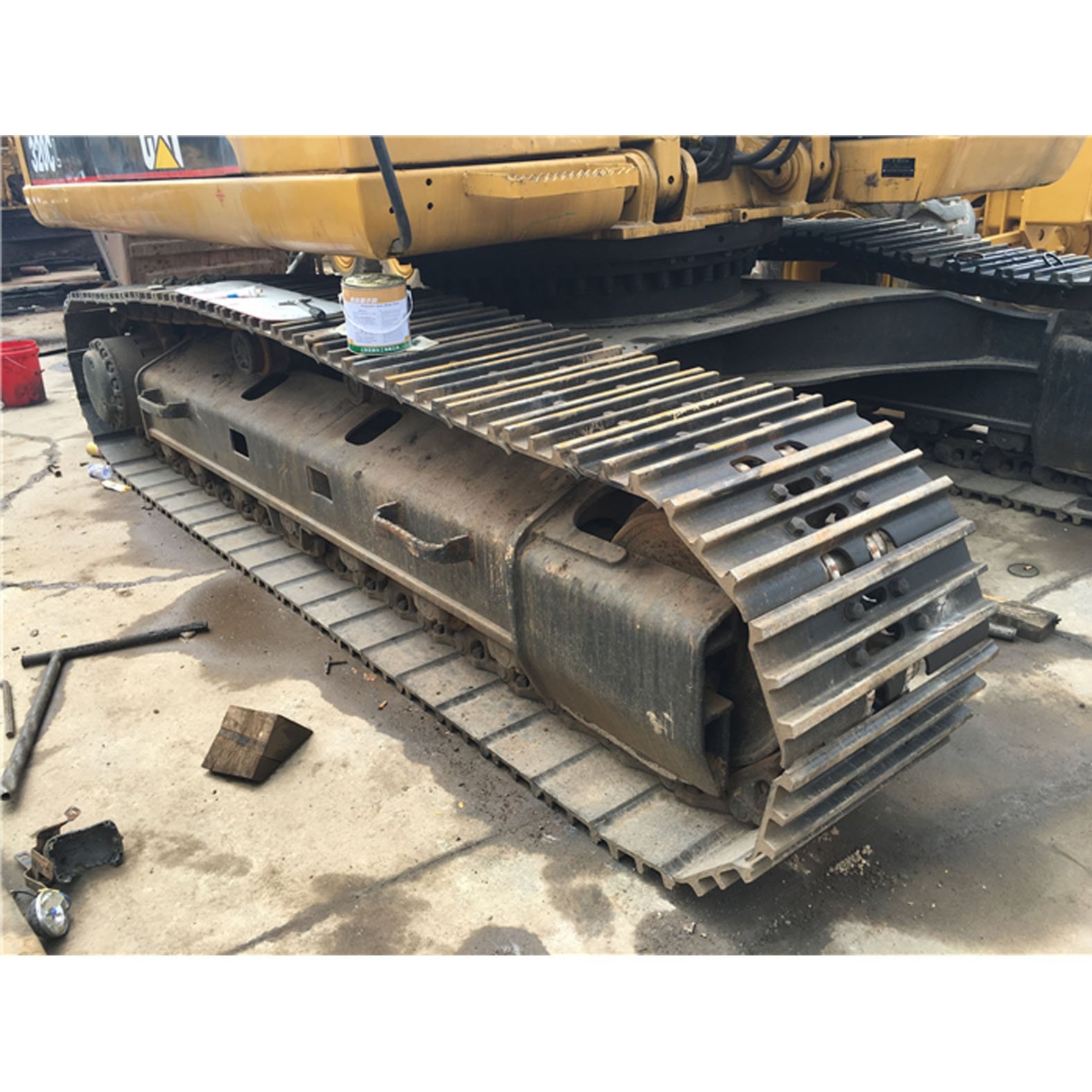 Almost new model high quality original Japan used caterpillar 320CL excavator in stock for sale second hand CAT 320CL