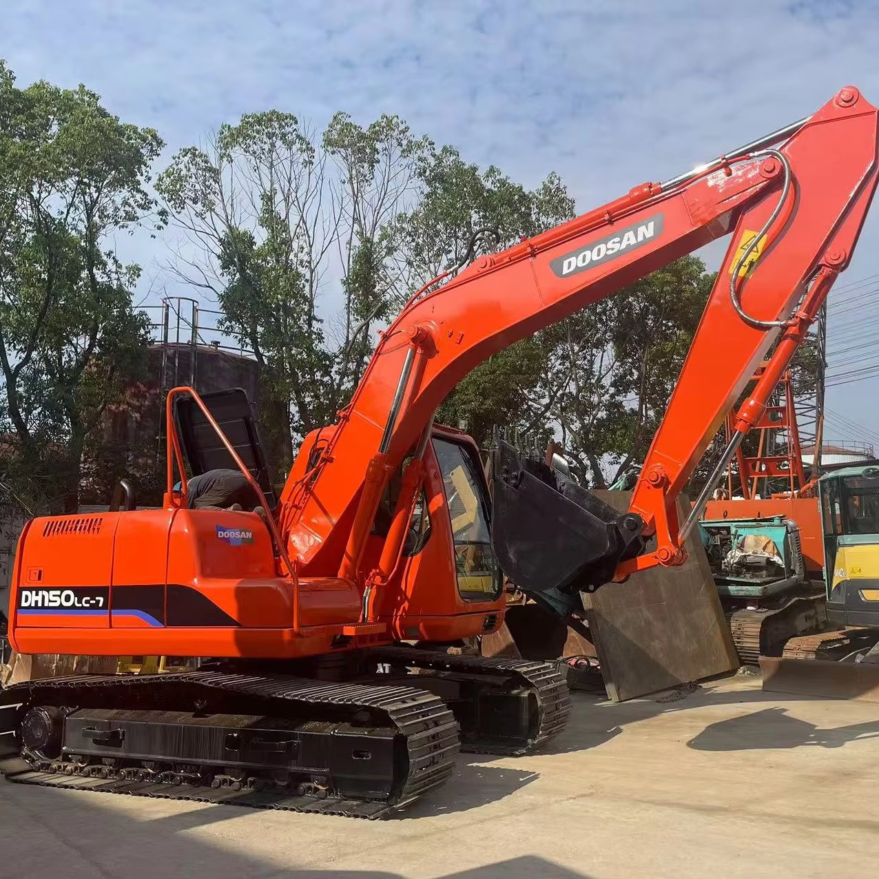 Machine high quality original paint DOOSAN DH150w-7 used doosan excavator