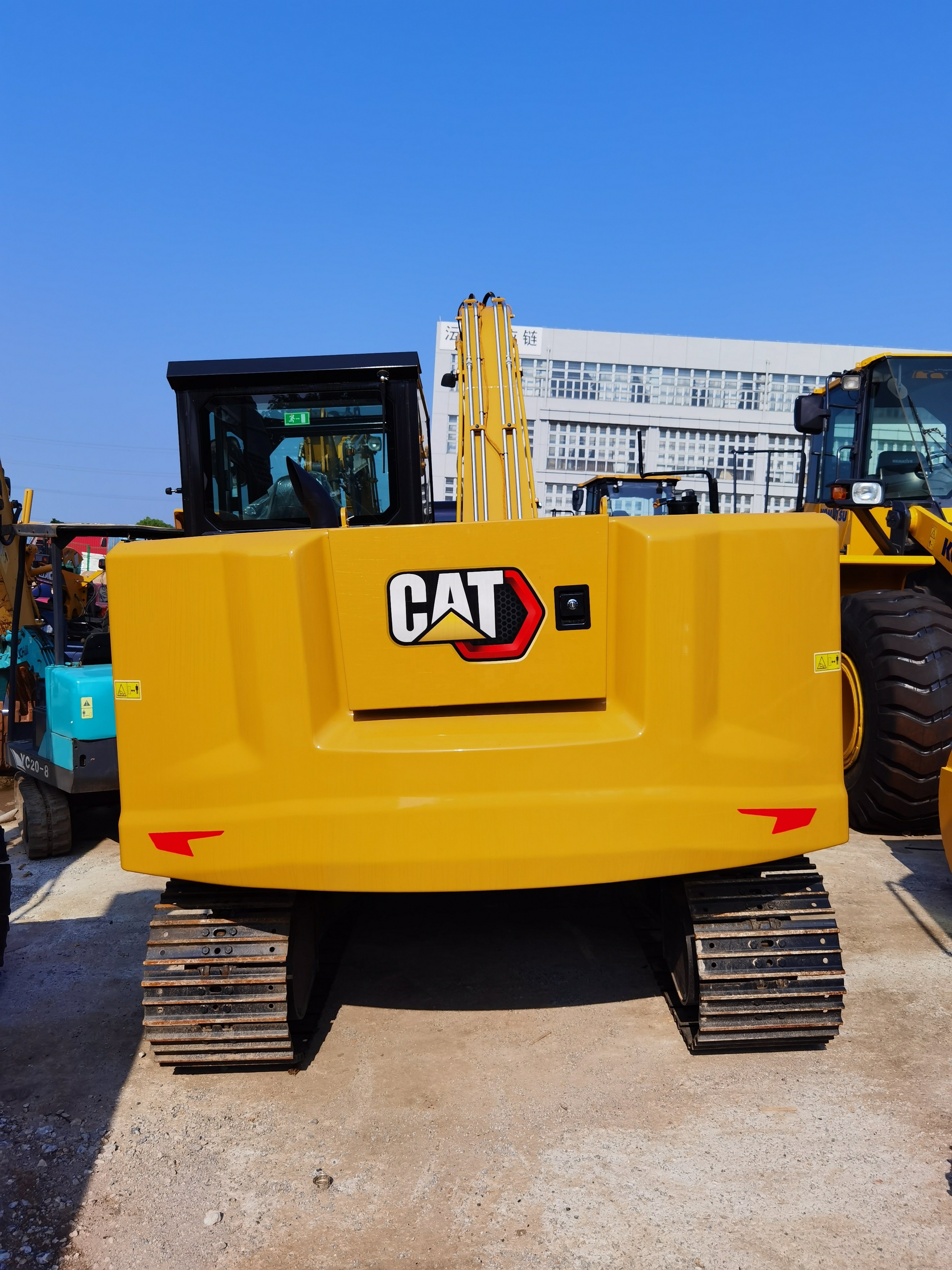 Second hand excavator CAT 303.5c mini for home use CAT303.5, CAT 303.5E CR 303 304 305.5 305 306 307 308 excavator rubber track