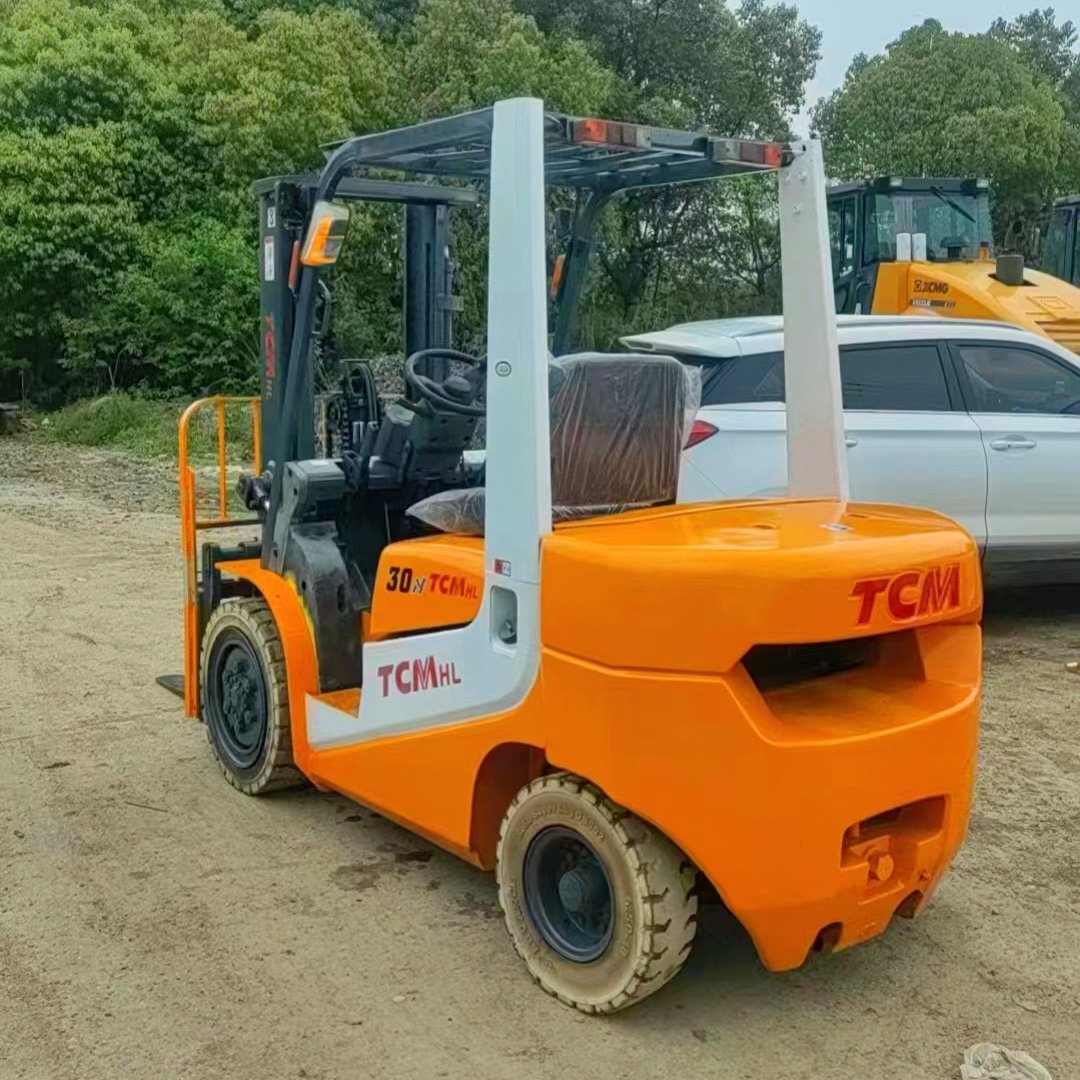 Use TCM electric diesel 3 tons used forklift parts 3.5 tons forklift