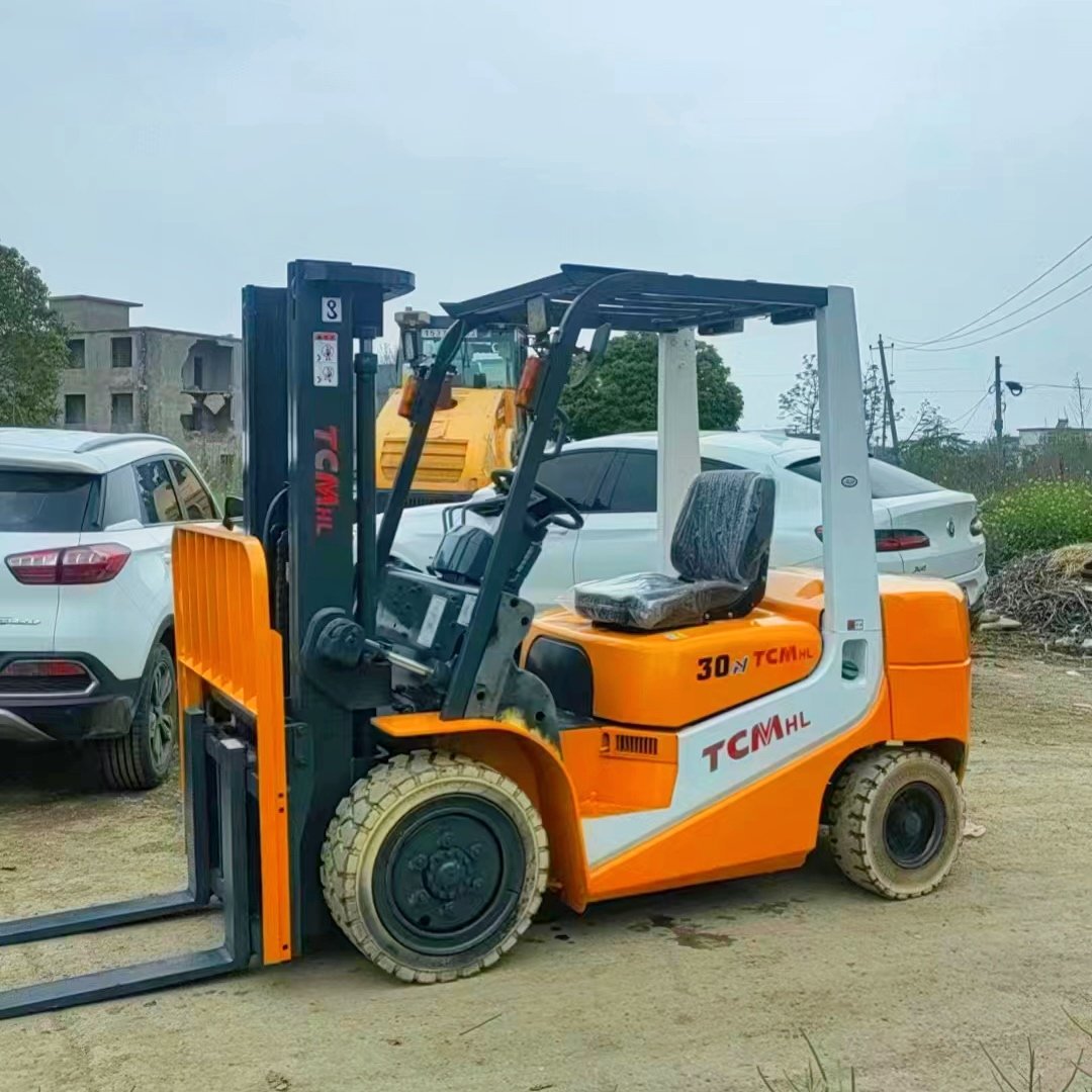 Use TCM electric diesel 3 tons used forklift parts 3.5 tons forklift