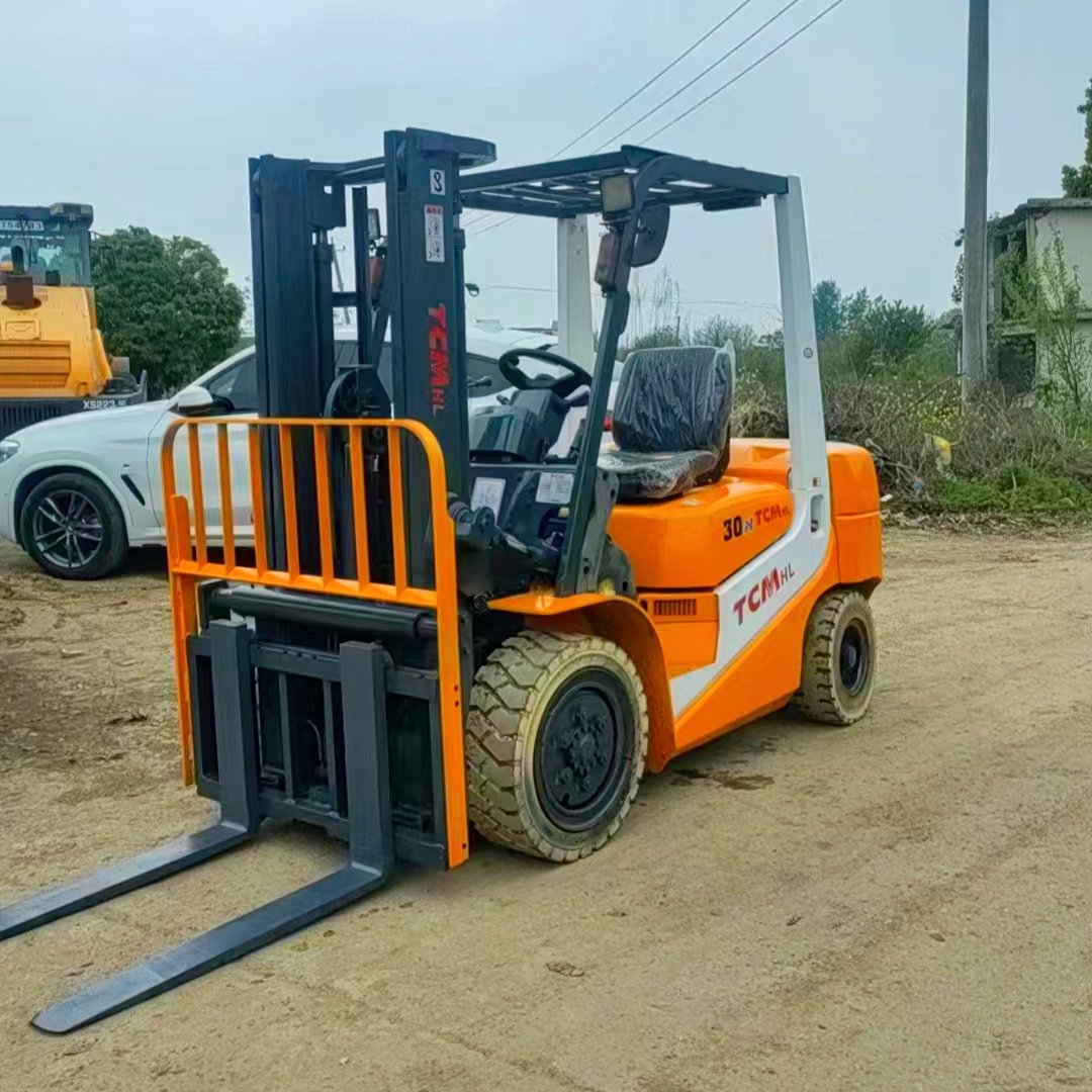 Use TCM electric diesel 3 tons used forklift parts 3.5 tons forklift
