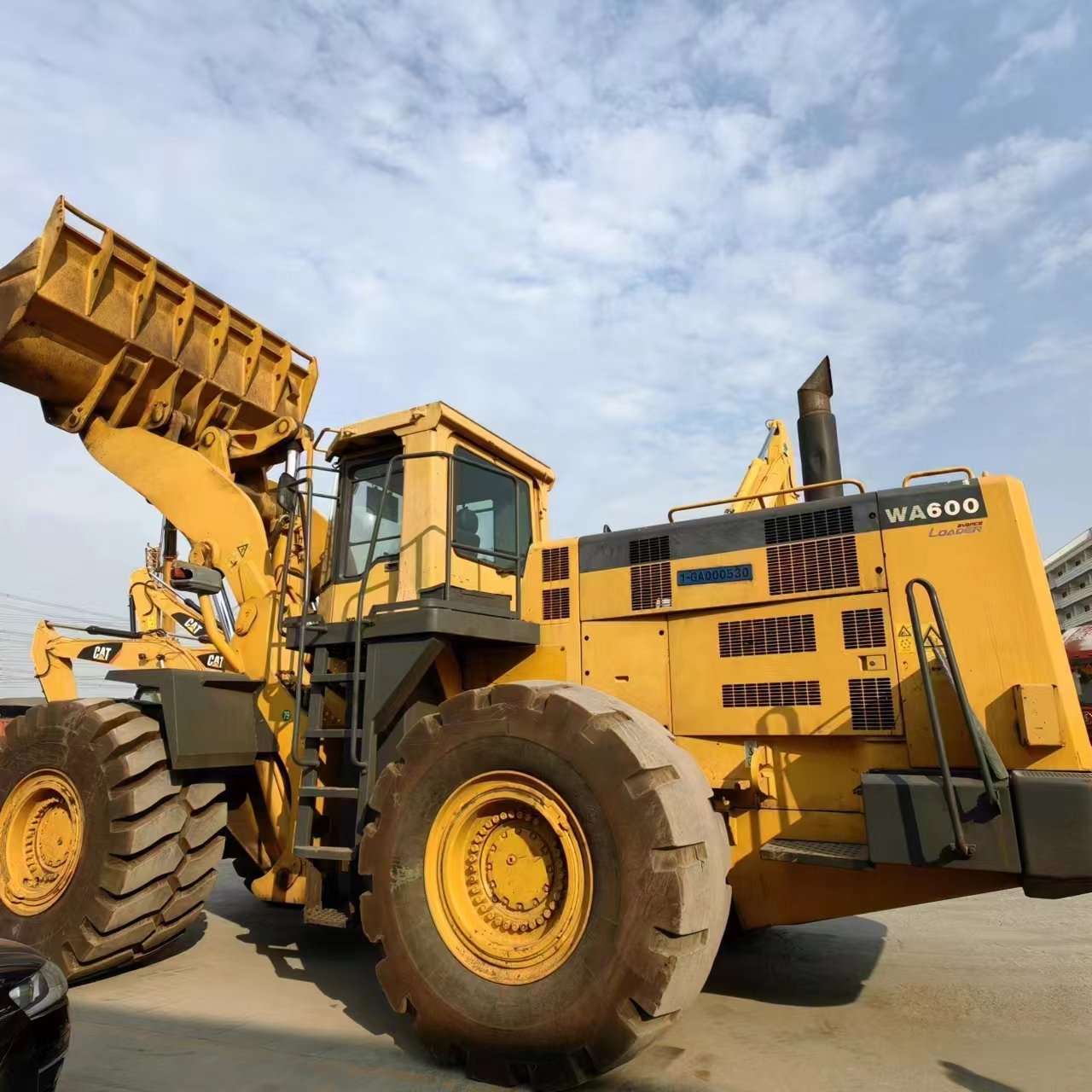 Used Front Loader Komatsu WA600-3 with excellent working condition Original construction machine reasonable price for sale