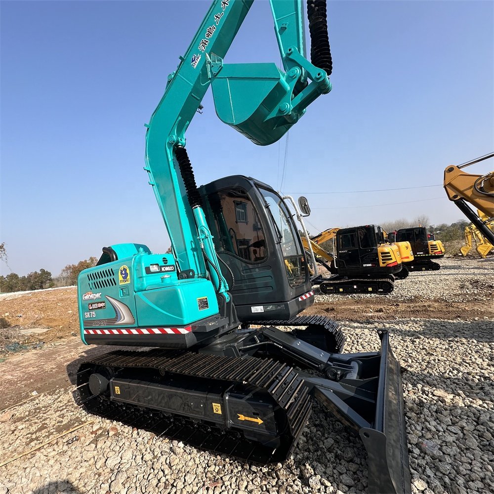 Japanese Original 7 Ton Mini Machinery Used Kobelco SK75 Small Excavator in Shanghai for Sale