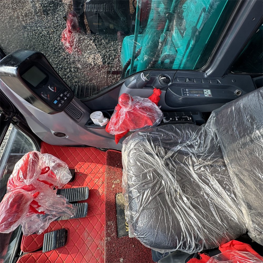 Japanese Original 7 Ton Mini Machinery Used Kobelco SK75 Small Excavator in Shanghai for Sale