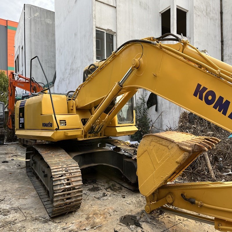 Best Selling excavator komatsu Used machinery PC200 excavator machine komatsu PC200 used excavators