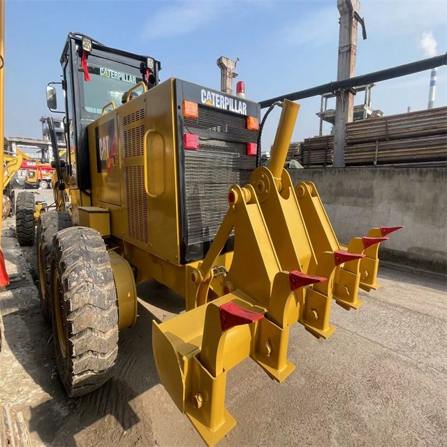 Used Caterpillar 140H Hot Sale Used Caterpillar Japan Diesel High Demand Used Machinery Motor Graders 140K