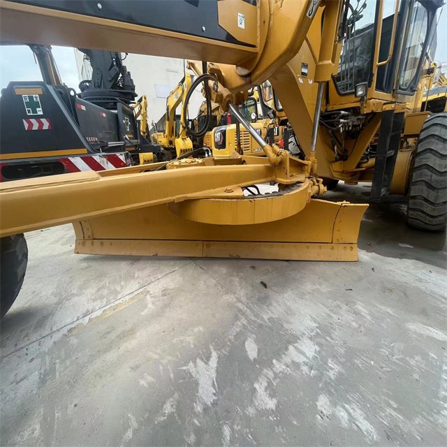 Used Caterpillar 140H Hot Sale Used Caterpillar Japan Diesel High Demand Used Machinery Motor Graders 140K