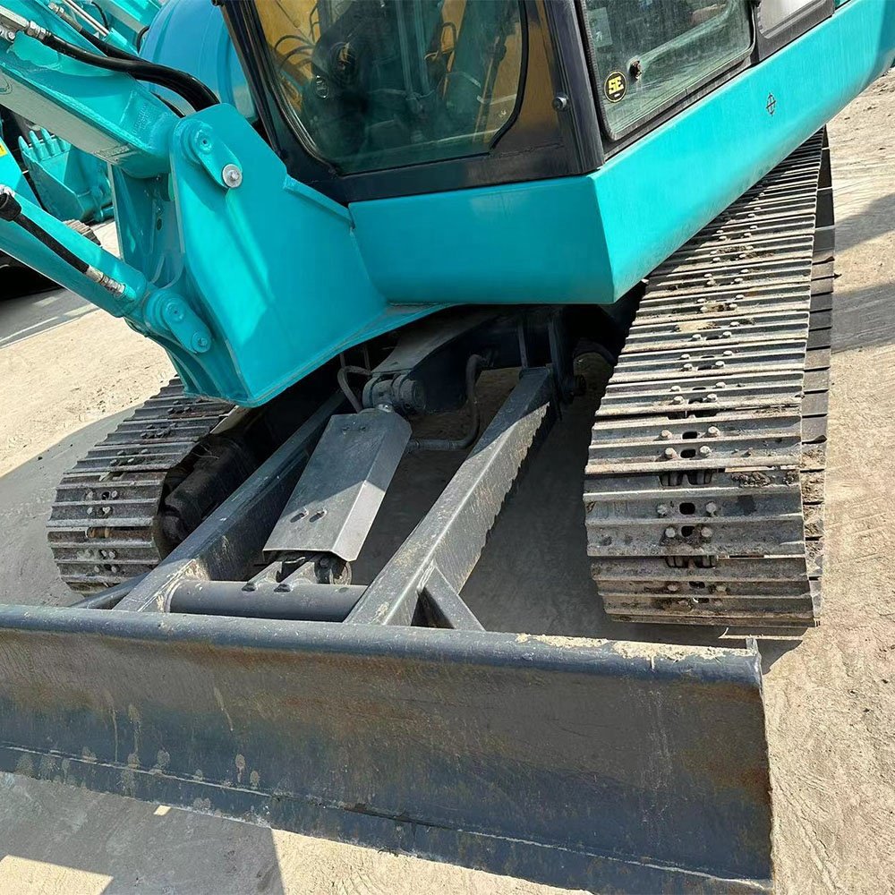 Construction Equipment Used Japan Small Mini Digger Hydraulic Crawler Kobelco SK60-8 Excavator