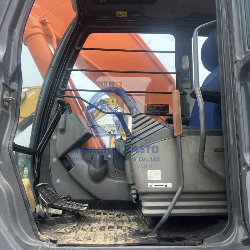 Japan Hitachi- Zaxis 350 33 Ton Crawler Excavators Used Hitachi- Heavy Duty Machine Zaxis 350 Used Excavator