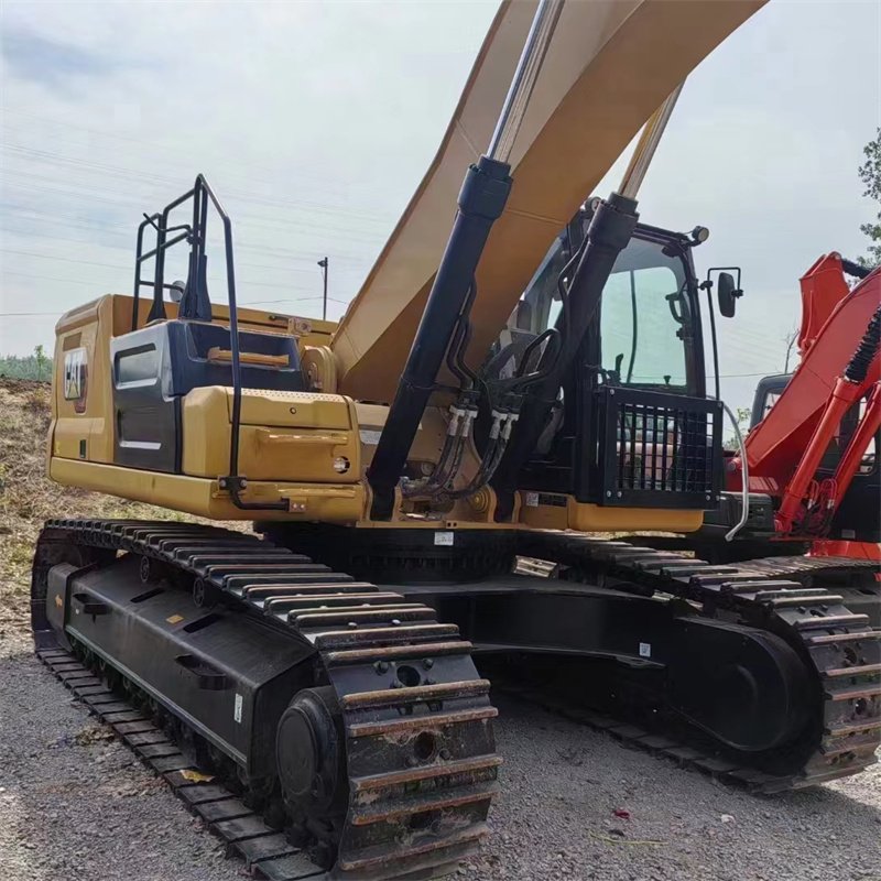 Hot Selling Used Caterpillar 336GC Excavator 36 Ton Crawler Excavator Good Condition Featuring Pump Motor Gearbox Core