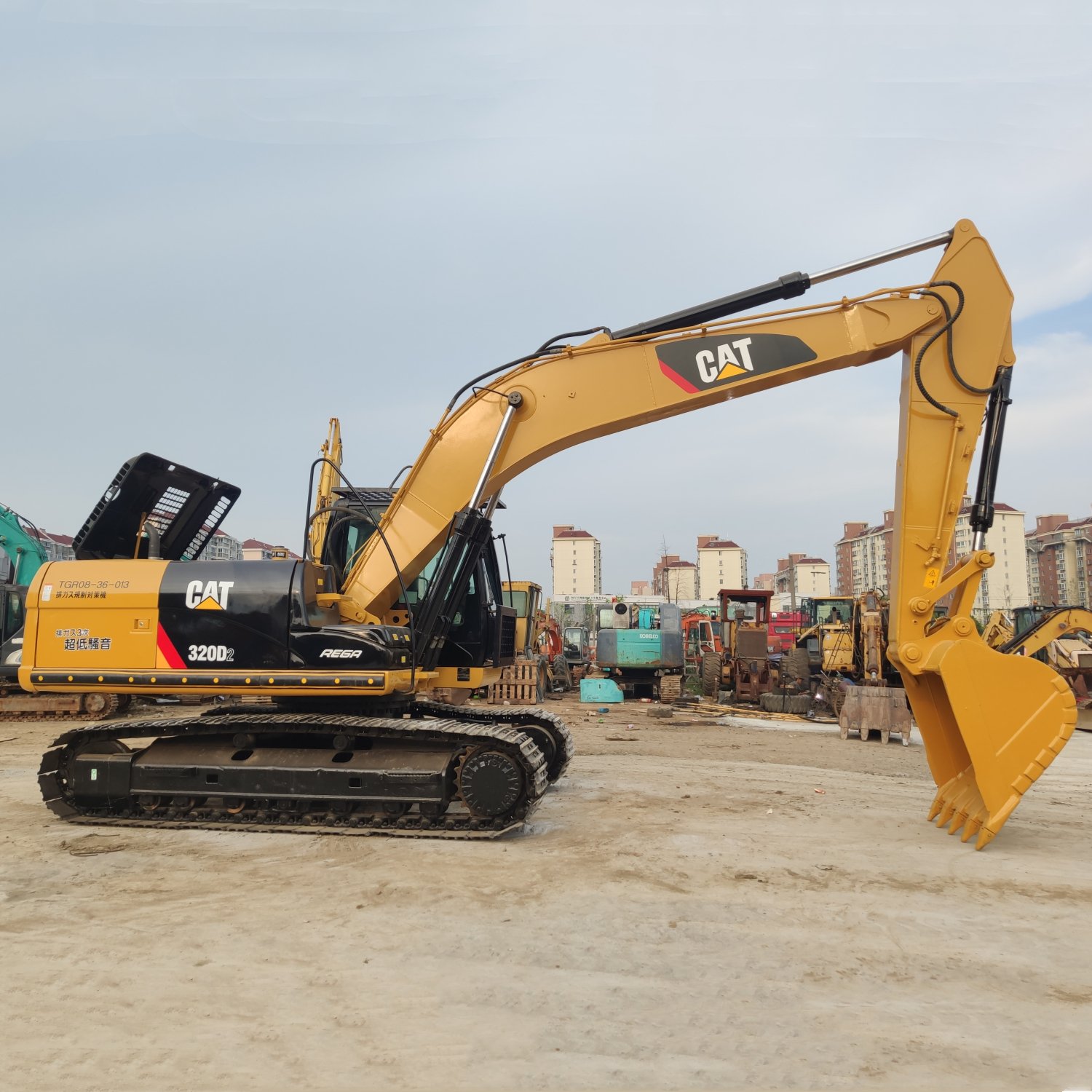 Construction Earth Moving Machine 312 315 320 325 330 Digger Used Excavators