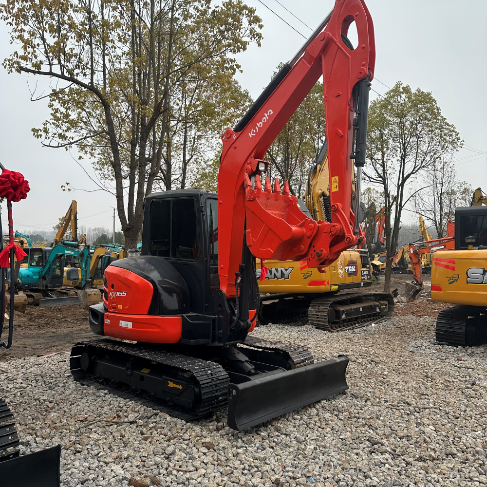Japan imported good quality used excavator Kubota165 183 135 U35 U48 second-hand digger 6.5 tons caterpillar big heavy machine