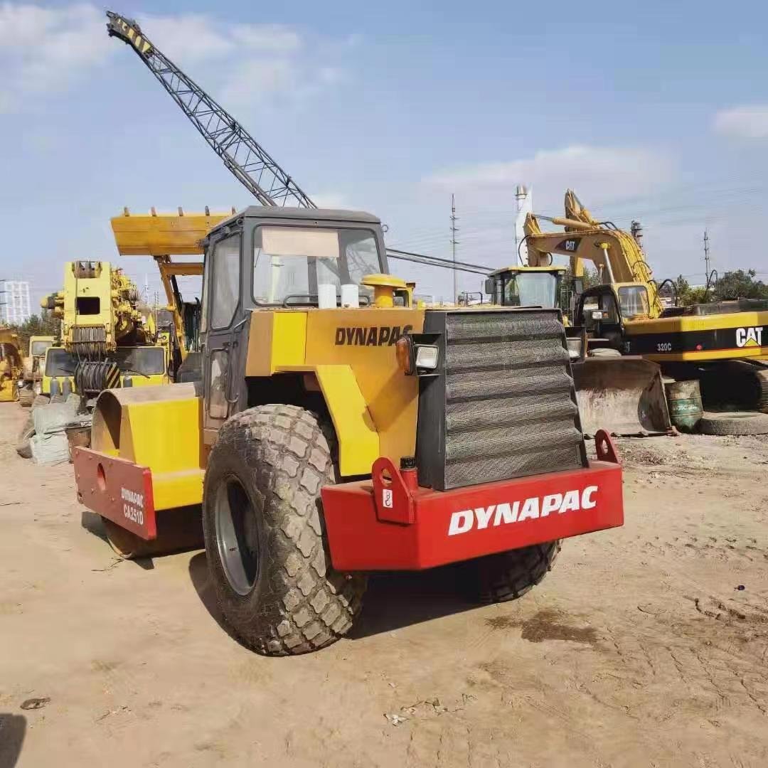 Used Dynapac CA25 Compactor CA25 / CA30 Road Roller Machine for sale