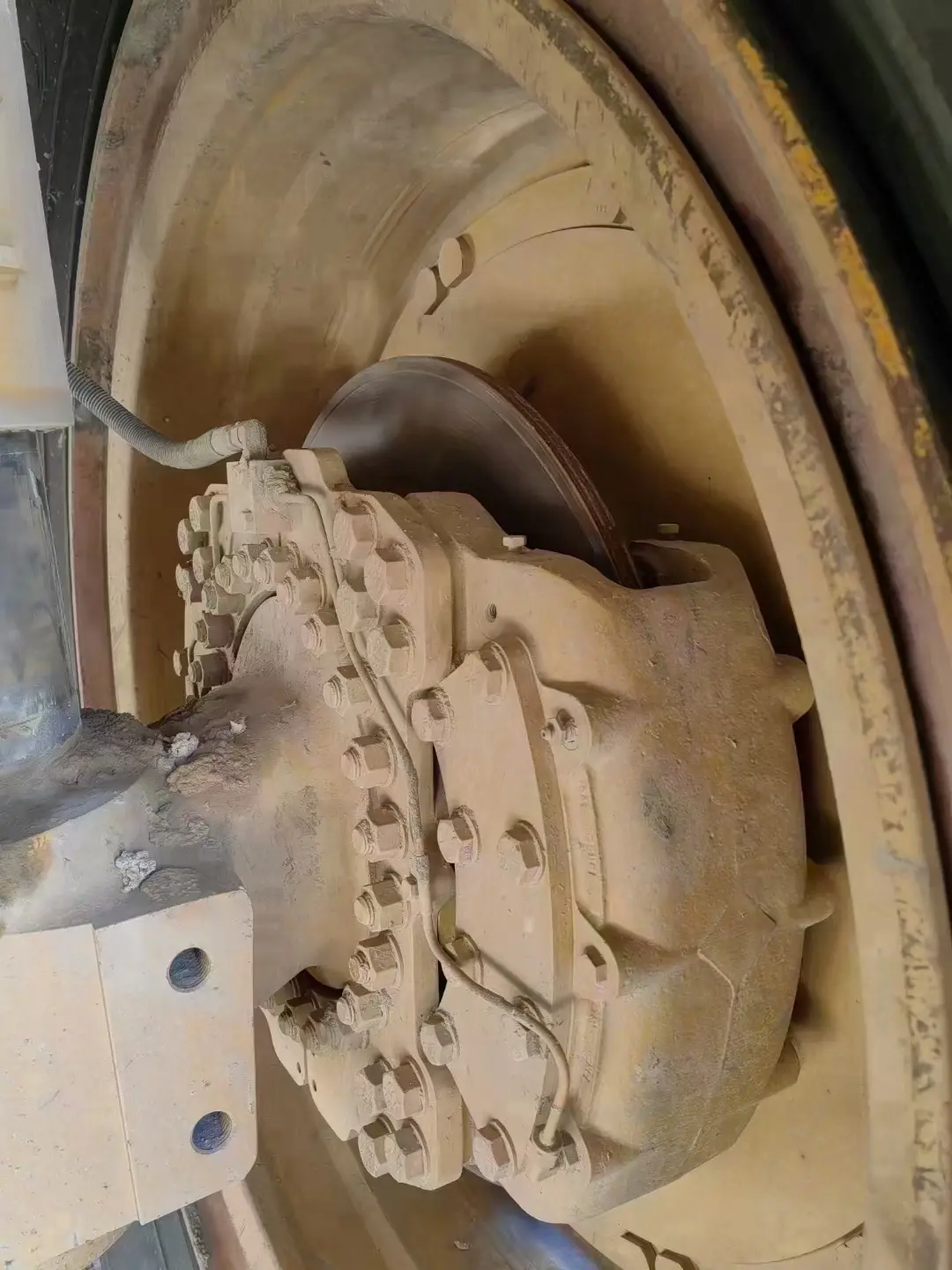 Used CAT 777E Mining Dump Truck Cubic Meter Mining Transport Vehicle Construction Machinery Provided 2018 3000 Load 90t and 60