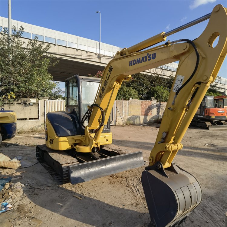 Mini excavator 1 ton /3 ton /5 ton komatsu PC40 excavator used tractors / traktor