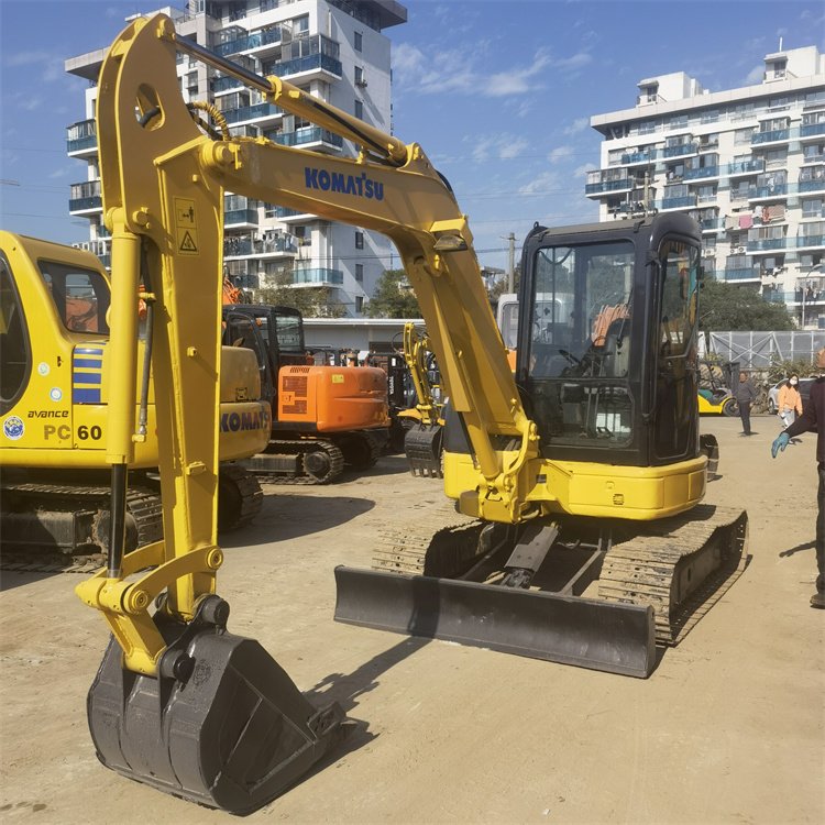 Original Japan Komatsu PC50 Mini Excavator Komatsu Excavator In Low Price Used Komatsu Excavator For Hot Sale