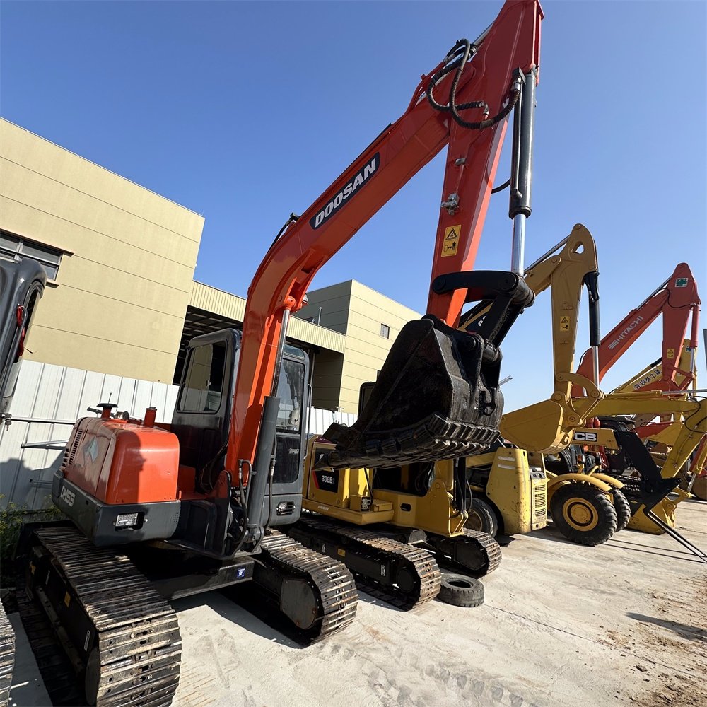 Used industrial machinery Doosan DH55-V Hydraulic Crawler Excavator Good Performance Used digging machine for Sale