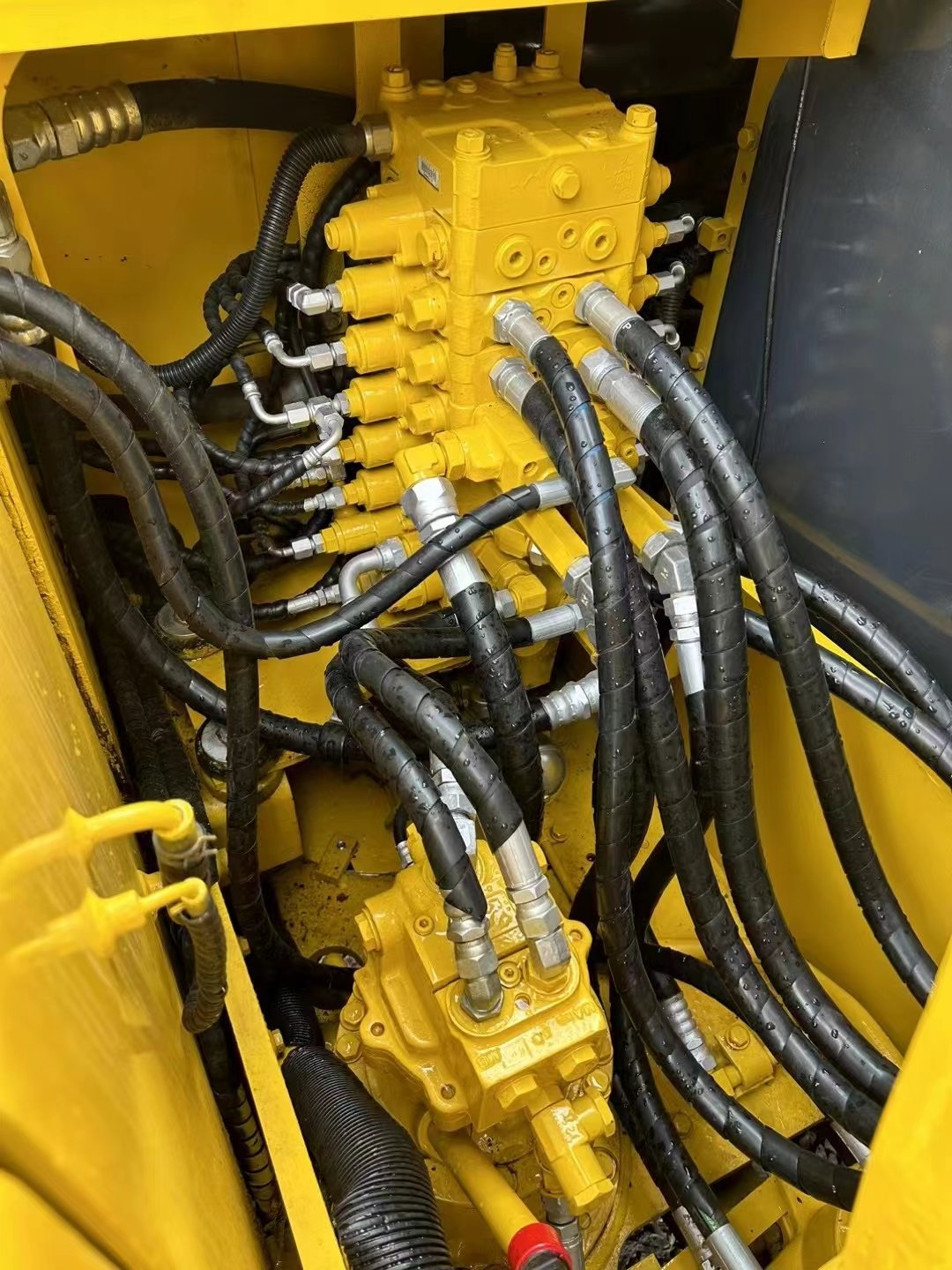 Factory Price Condition Nice Used Excavator pc130 13 ton pc130-7 Crawler Excavator Machine USA