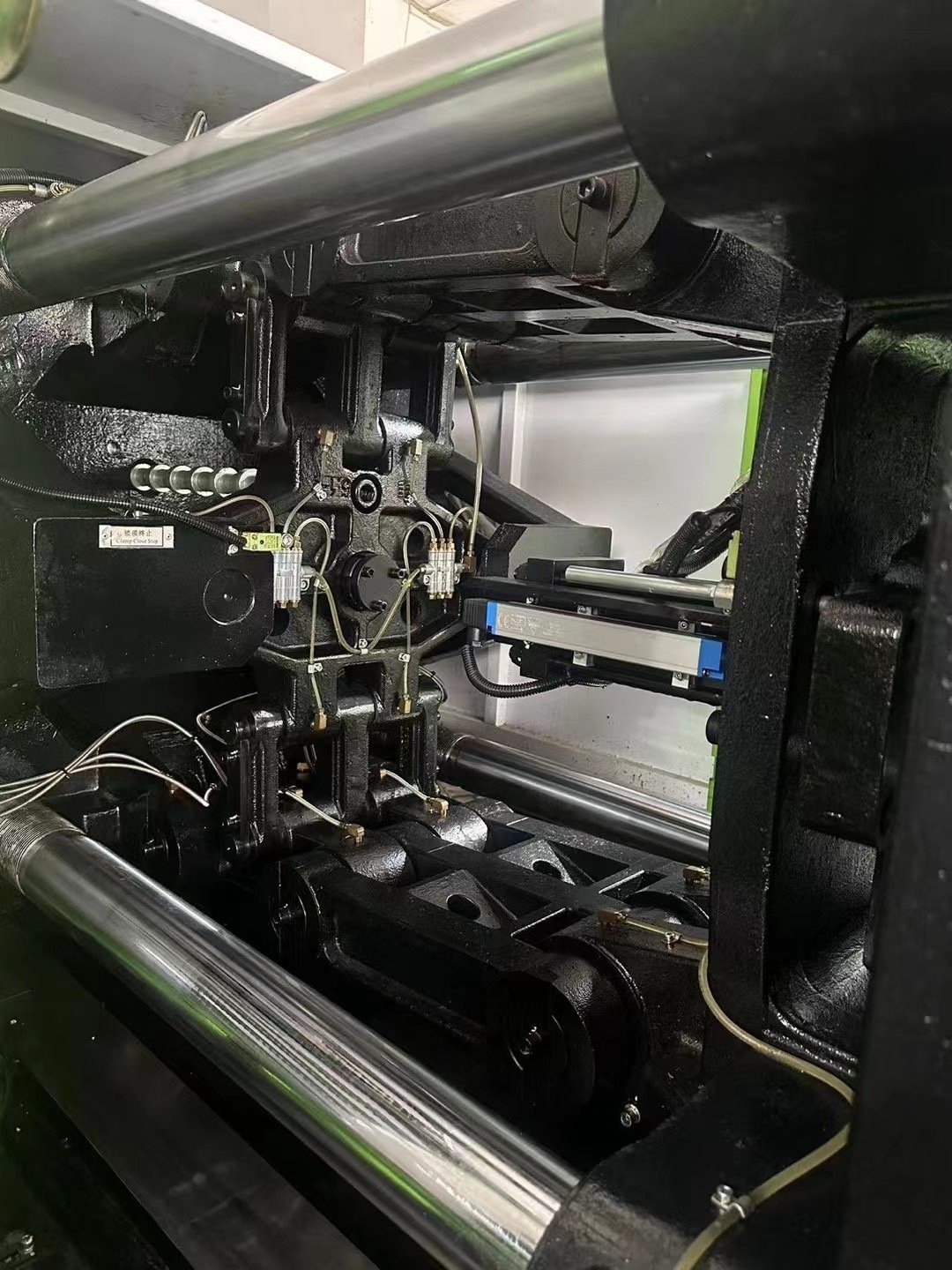 260 Second Hand Plastic Injection Molding Machine Medical Plastic Injection Molding Machine Energy Saving