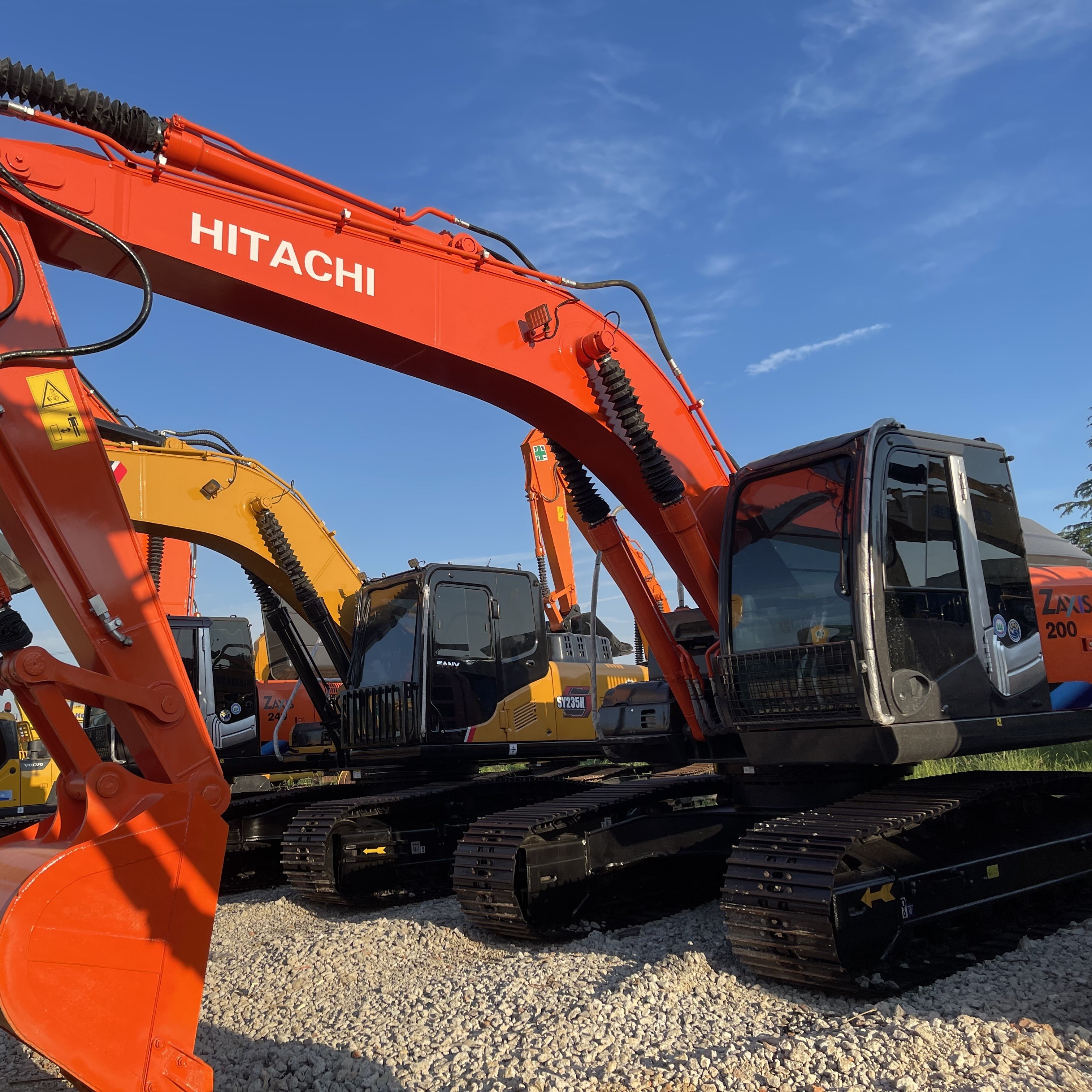 Used Hitachi ZX200-3 hydraulic crawler excavator 20ton EX200 ZX210 ZX240 Hitachi digger excavator machine