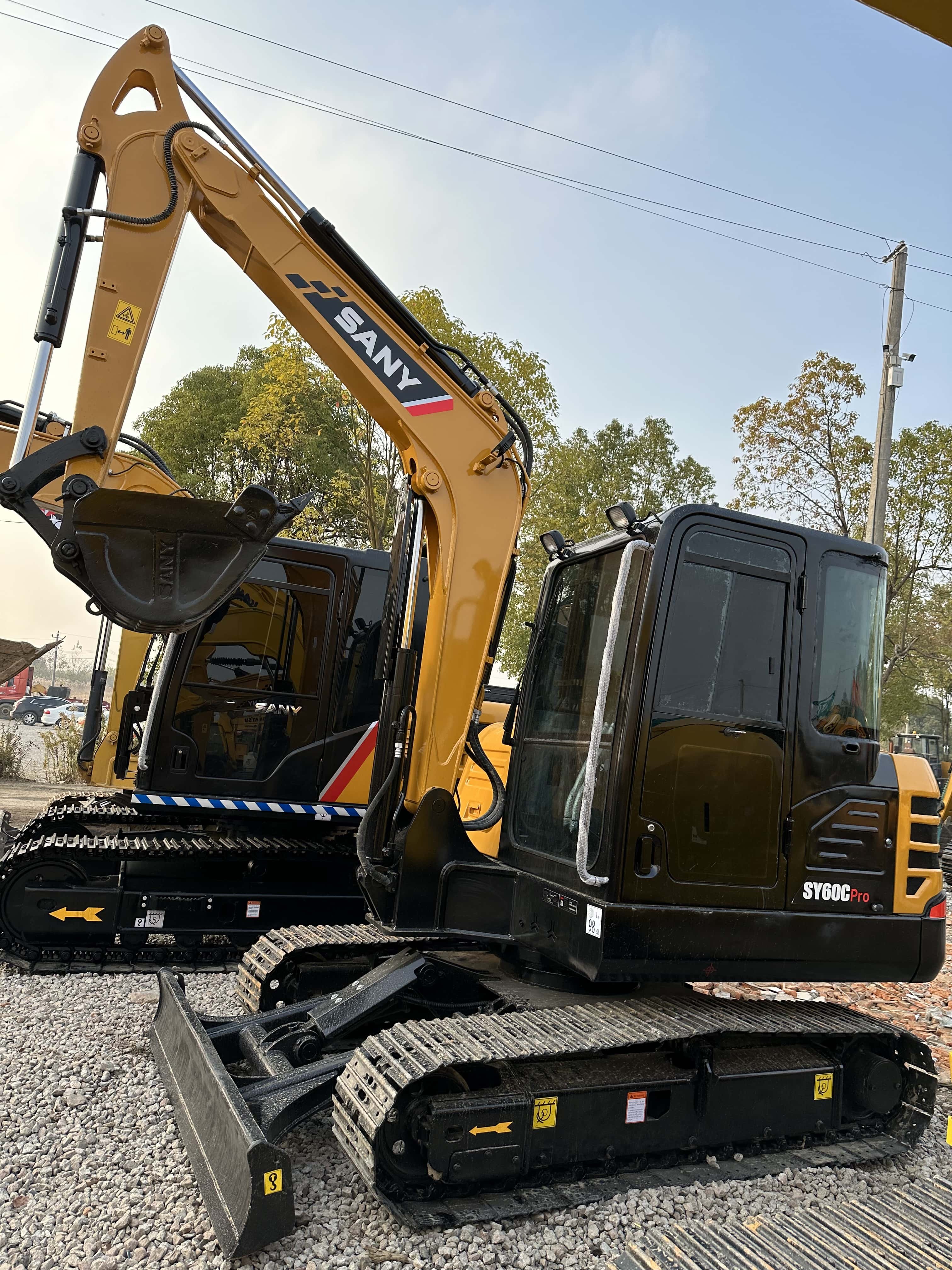Used excavators SANY SY60C SY75C SY95C SY135C High efficiency excavator SY60C SY16 SY35U SANY excavator machine on sale