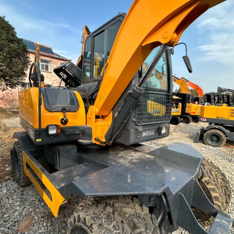 Quality S $B75 excavator 12 tons mechanical miniature B75-9T wheel excavator