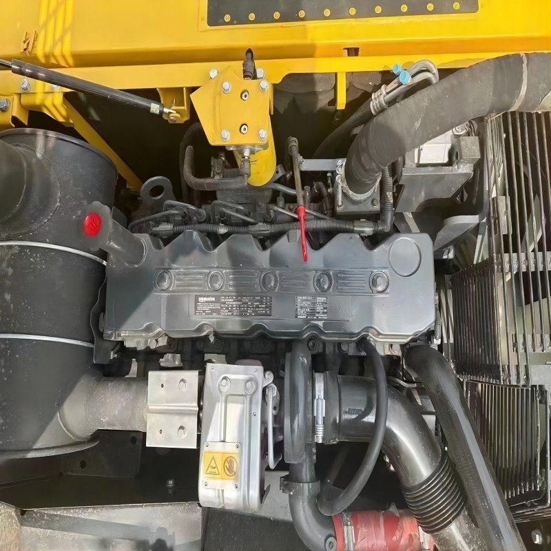 Used komatsu pc210-8 pc210 excavator in stock for sale 21ton medium construction machine komatsu 210-8 digger excavators