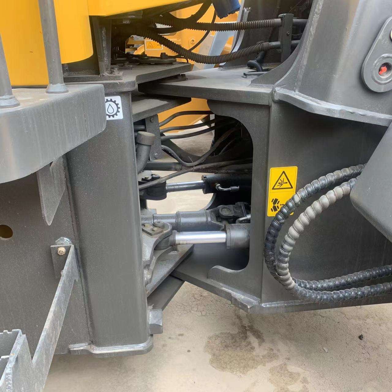 High Quality 3ton Mini Front Loader Used Sdlg Lg936L Excavator with Low Fuel Consumption Factory Price Loading Machine
