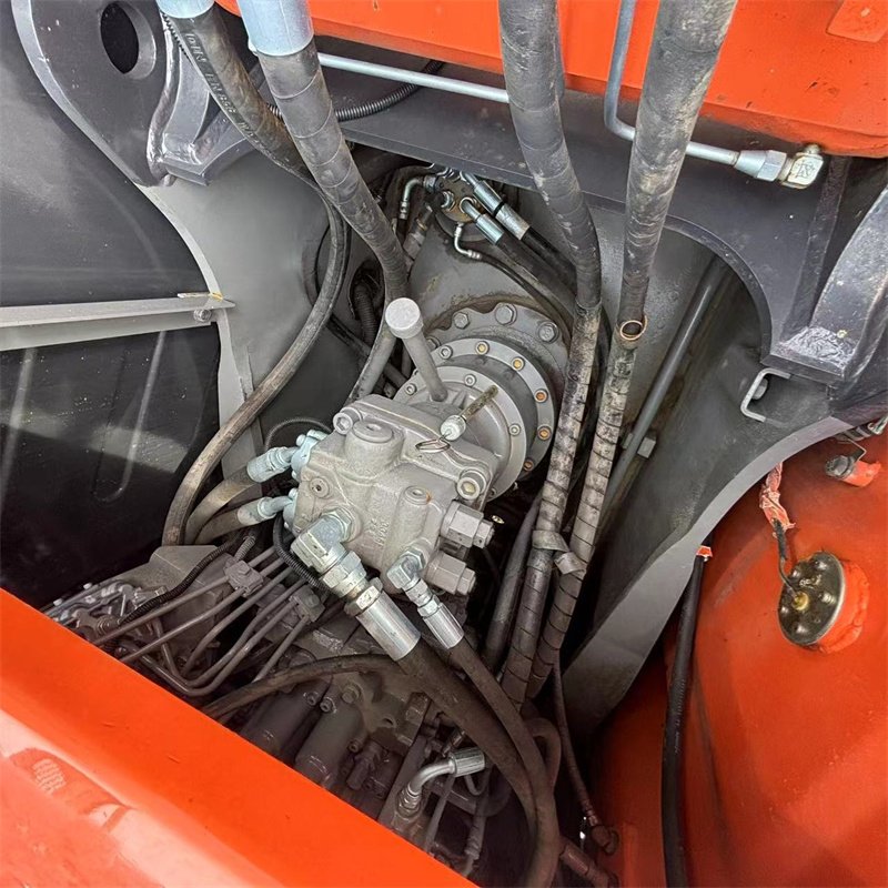 Japanese Original HITACHI ZX120 Excavator Digger Machine Secondhand ZX120 Excavator for Sale