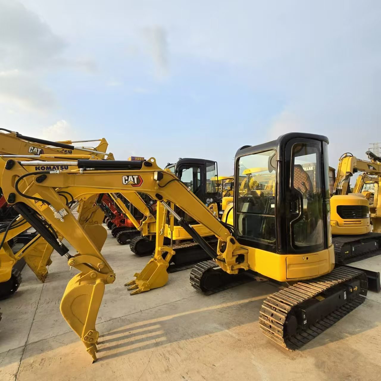 Cat303.5 Mini Used CAT 303.5E Excavator CAT 303.5 Factory Price Mini Excavator Second Hand Machine Cat303.5