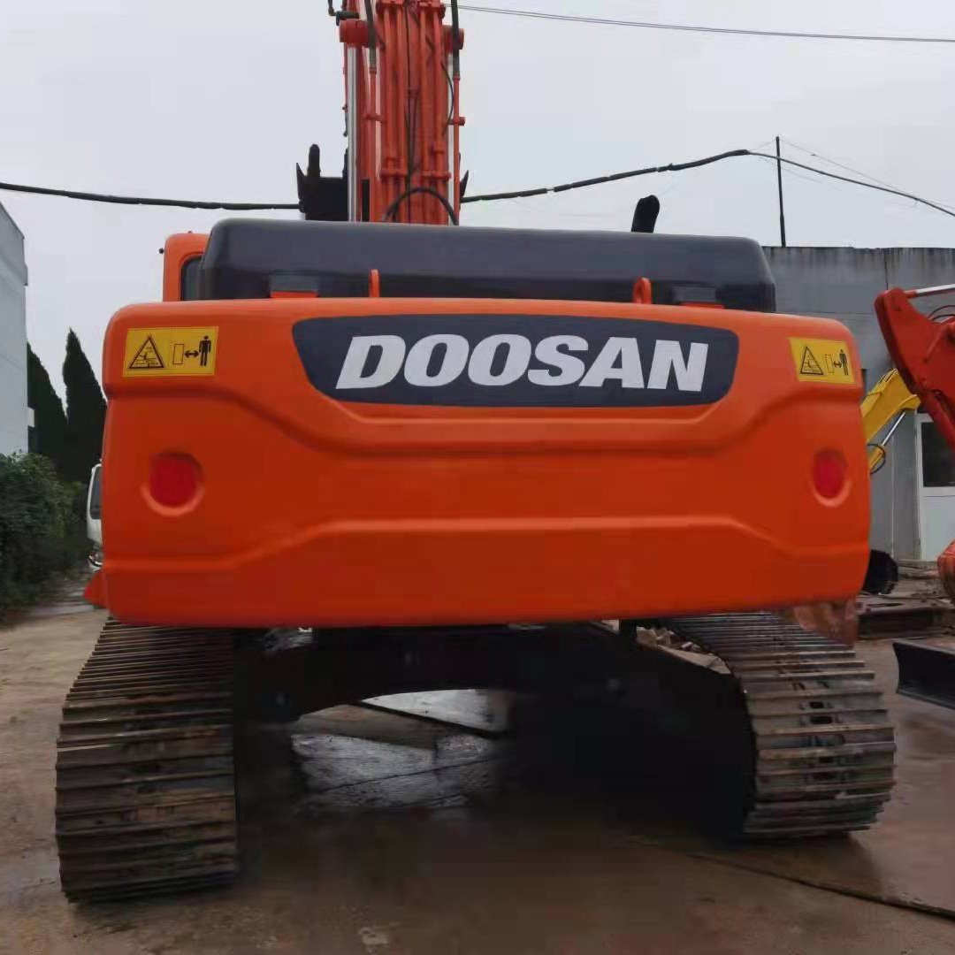 Korea Original secondhand machinery 22.5 TON used digger cheap DOOSAN DX225 used large excavator for sale