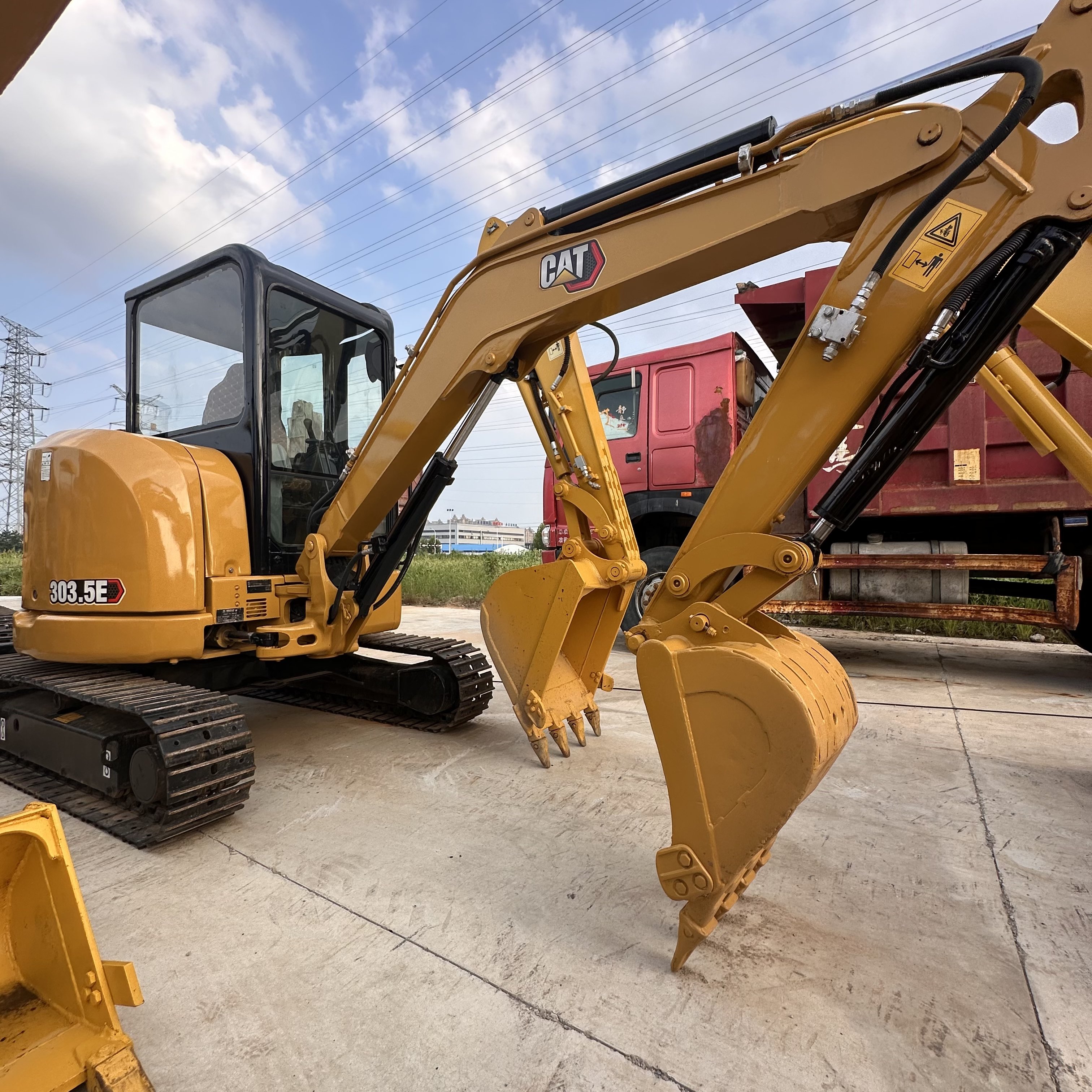 Good condition Used Cat 303.5E Excavator Cat 305.5 306 307 308E2 Construction Crawler 3 ton mini excavator cat used