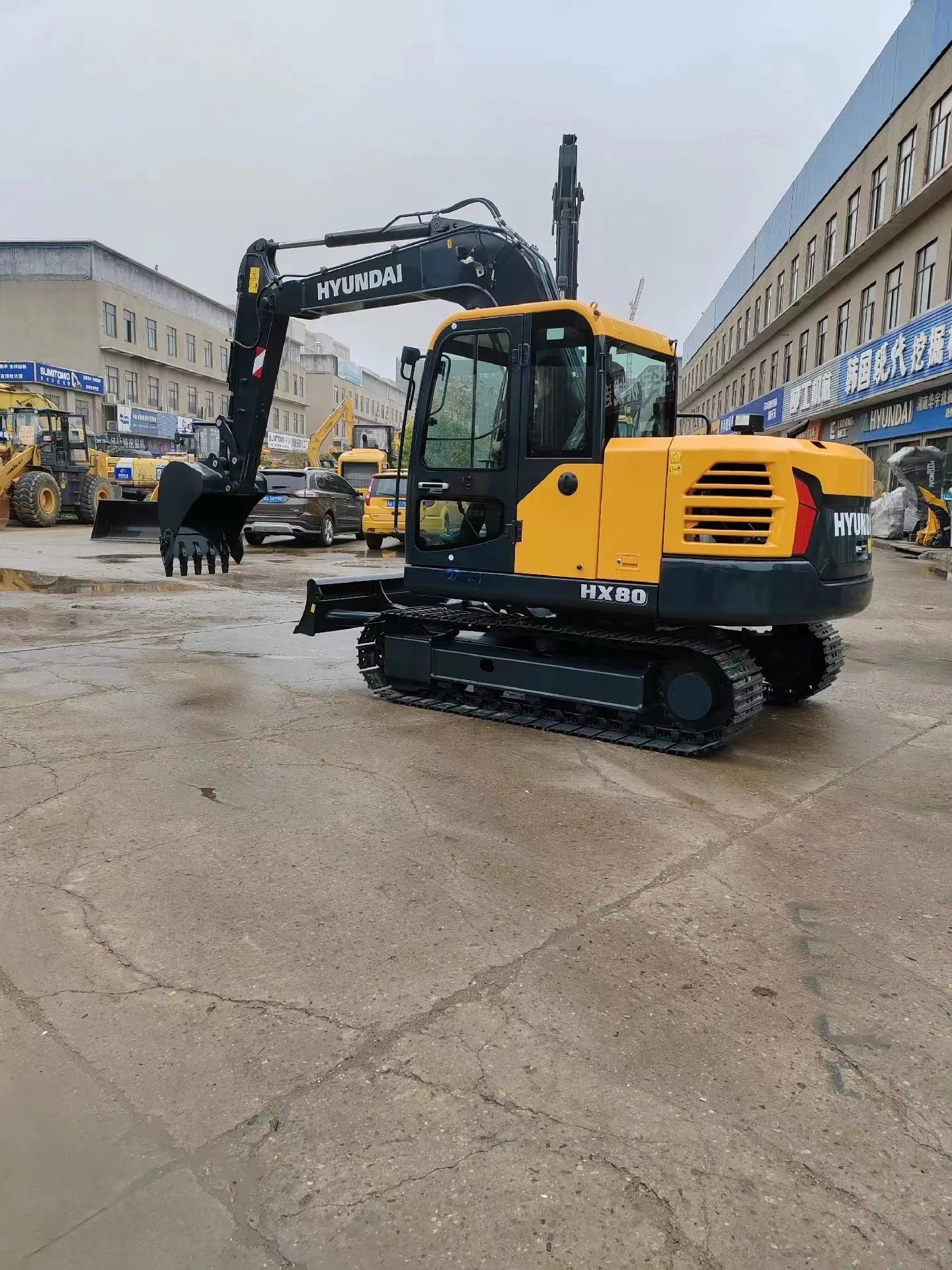 Hyundai Hx80 Original Modern Crawler Excavator Low Price Used Hydraulic Machinery with Core Components Alternative New Excavator