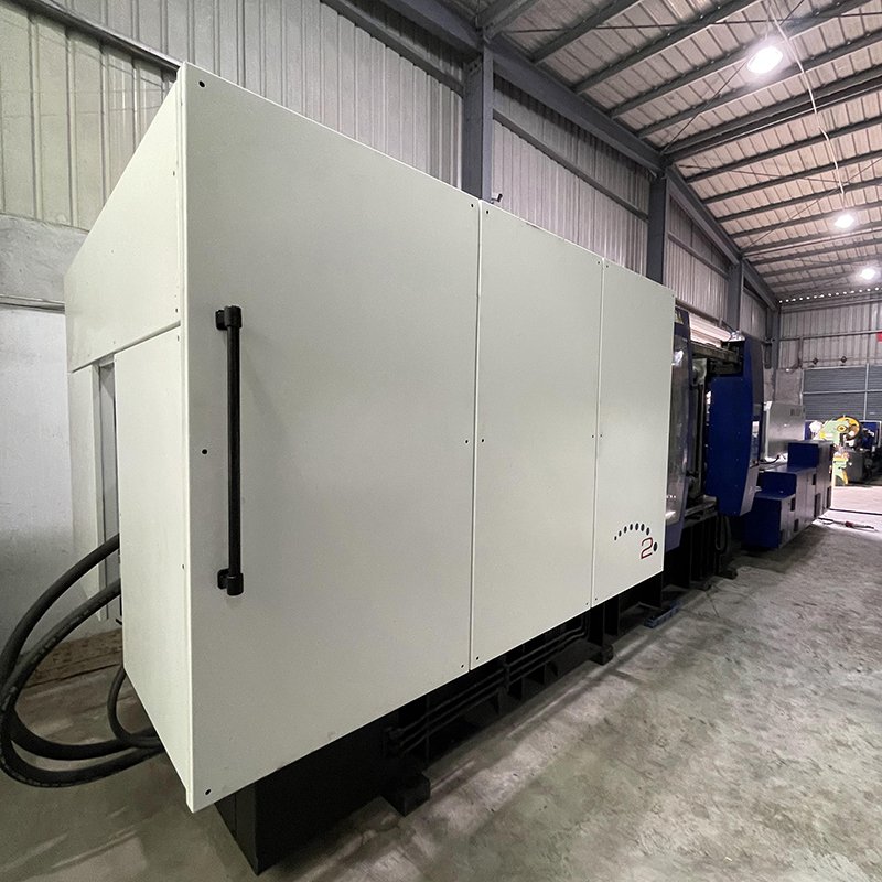 650 ton Plastic Mobile Cell Phone Cover Small Production Manufacturing Injection Molding Making Machine
