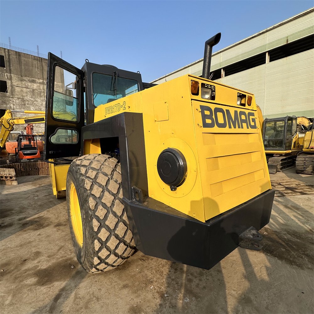 Used Bomag Bw217D Original hydraulic pump original engine Roller Secondhand Bomag Powerful Single Drum Vibratory Road Roller