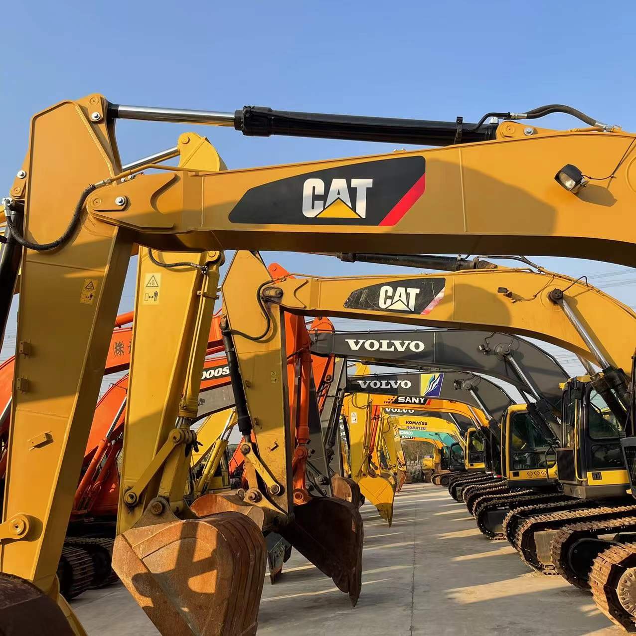 Good Condition Used Caterpillar Excavator CAT 320d2 Construction Equipment