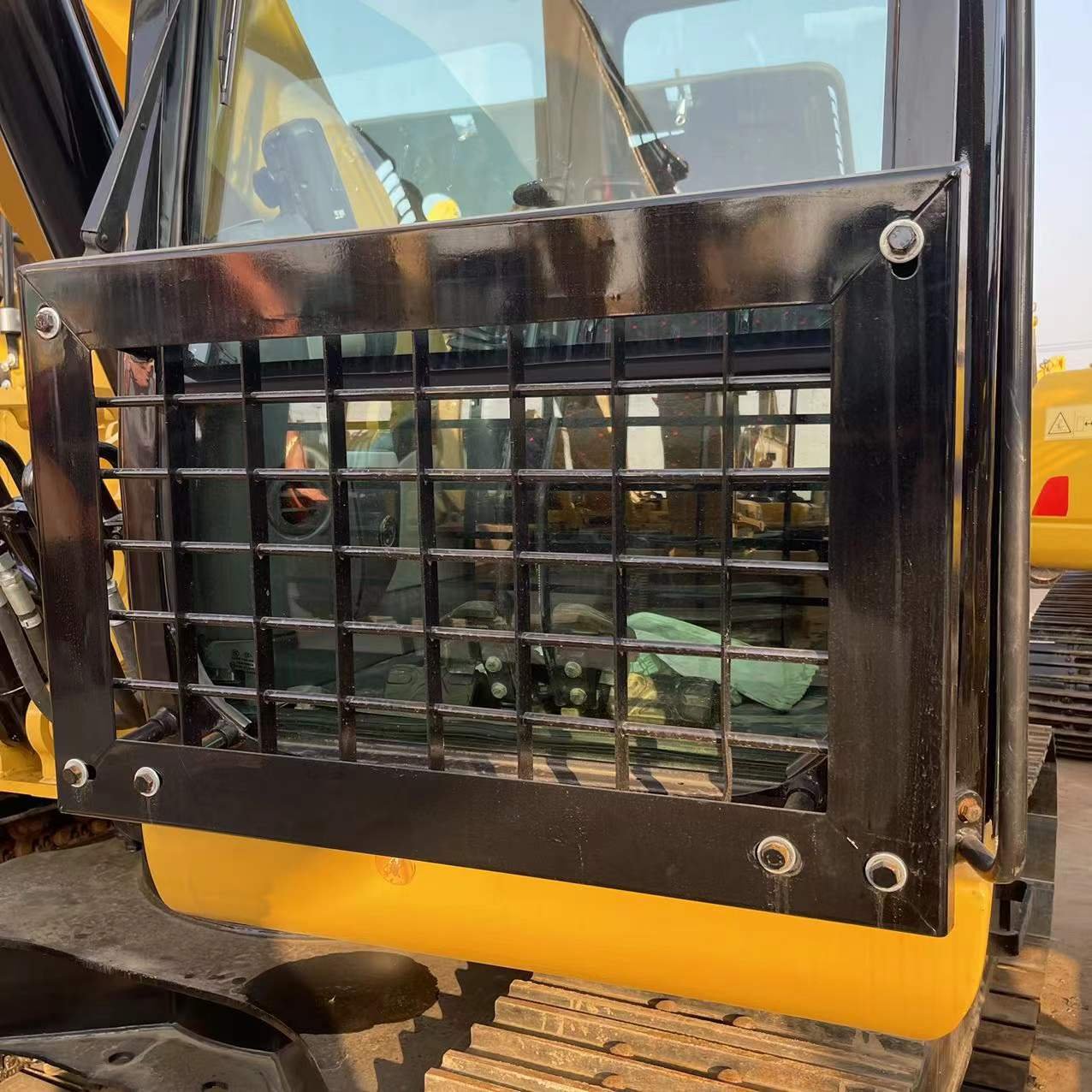 Good Condition Used Caterpillar Excavator CAT 320d2 Construction Equipment