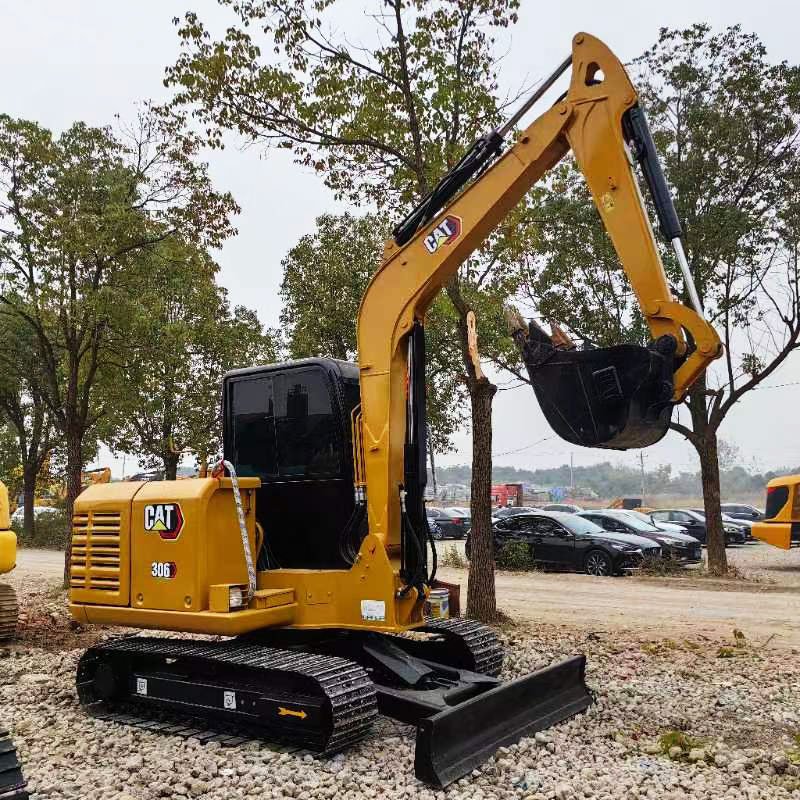 Original Caterpillar excavator construction machinery Komatsu pc130 second hand Komatsu130 hydraulic digger excavadora for sale