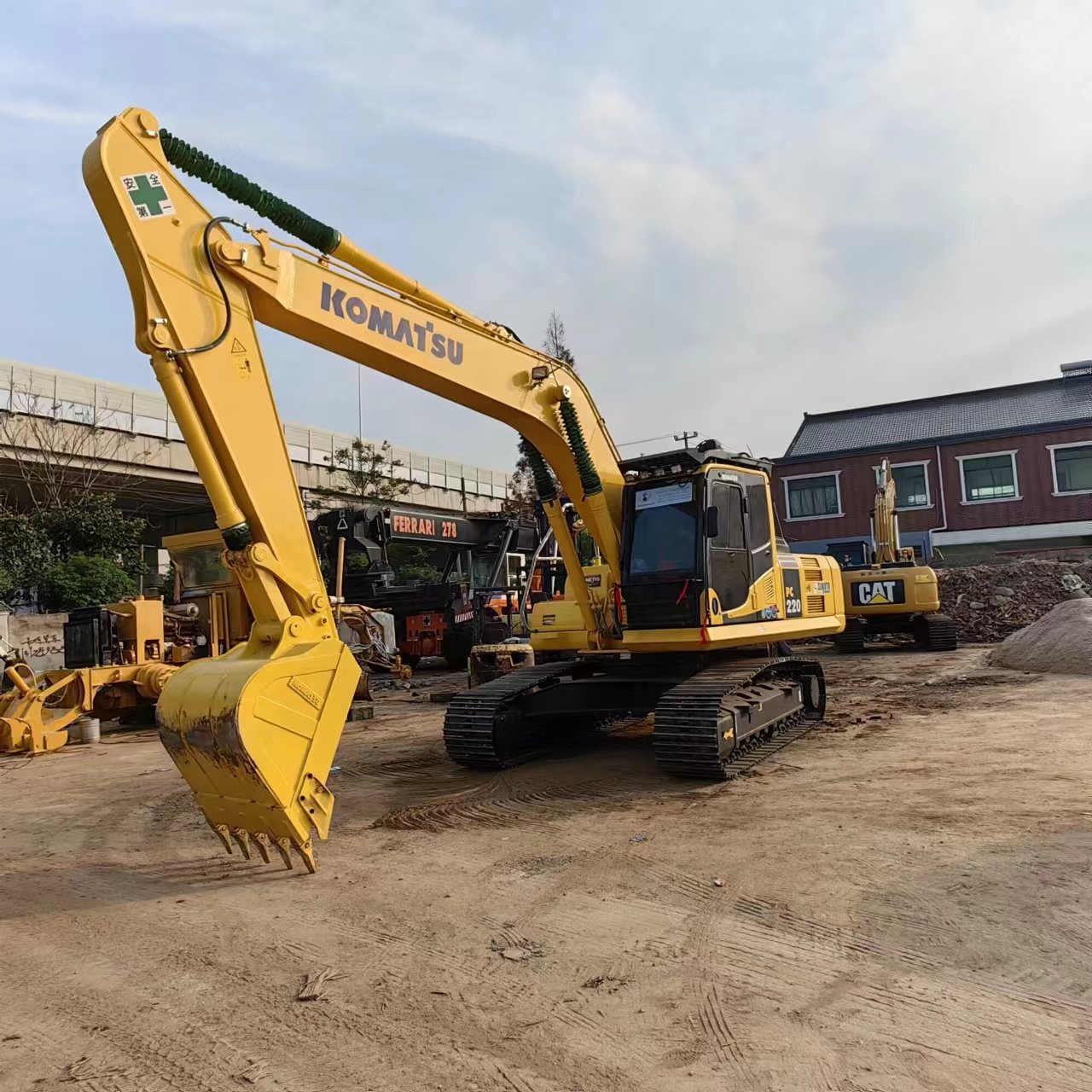 Japan Excavator Komatsu PC220 Used Excavators Heavy machine Komatsu PC200 PC220 Digger Used Komatsu 20ton Excavator For Sale
