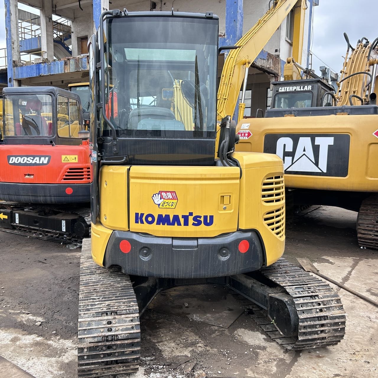 Used Komatsu PC55mr PC35 PC40 PC50 in good condition mini Excavator earth-moving machinery