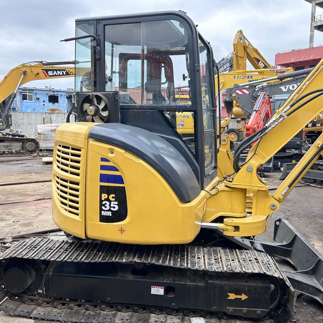 Used Komatsu PC55mr PC35 PC40 PC50 in good condition mini Excavator earth-moving machinery